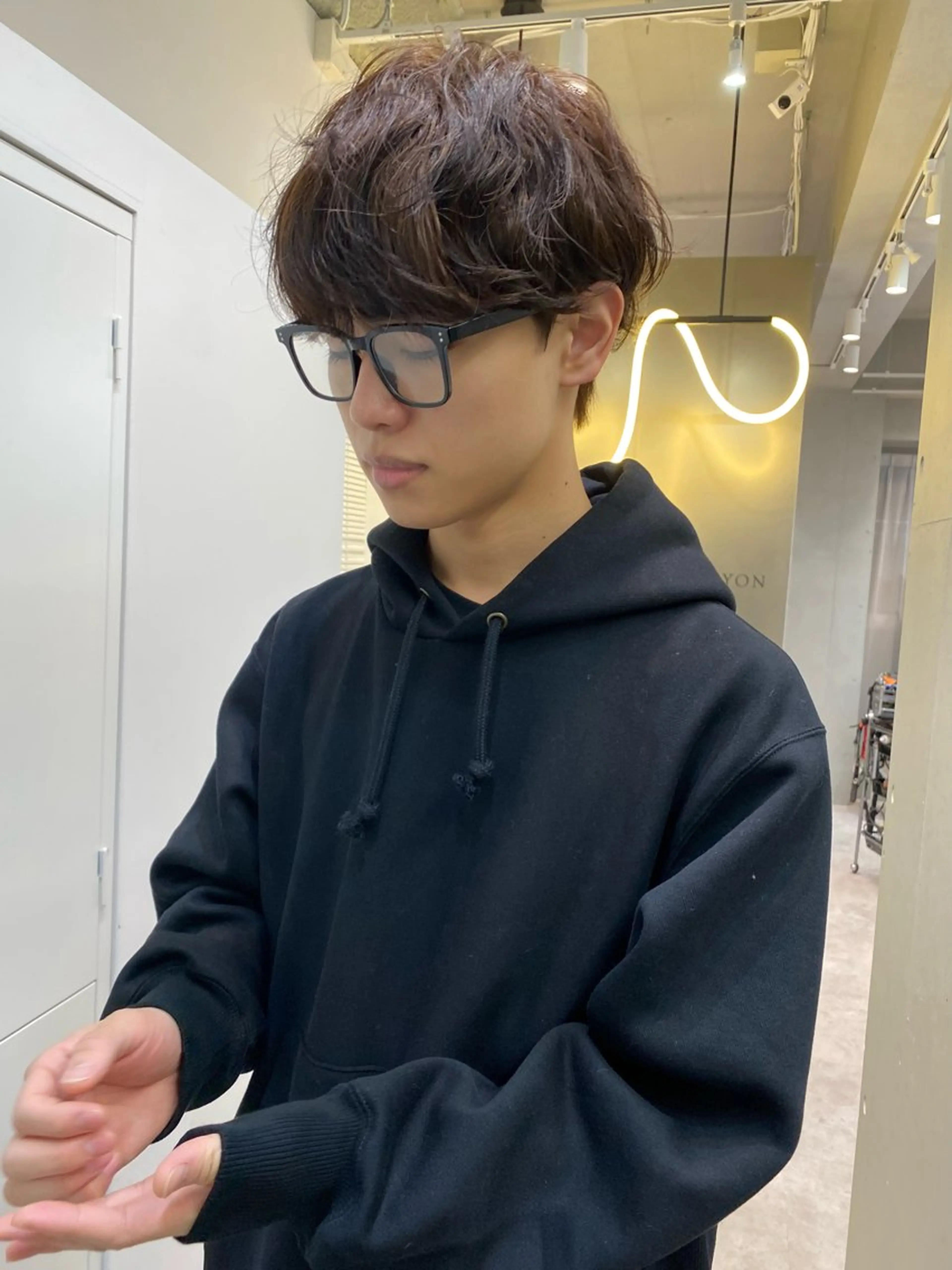 パーマ メンズ カット ヘアカラー トリートメント 韓国/レイヤー/艶髪 ルキアのヘアスタイル