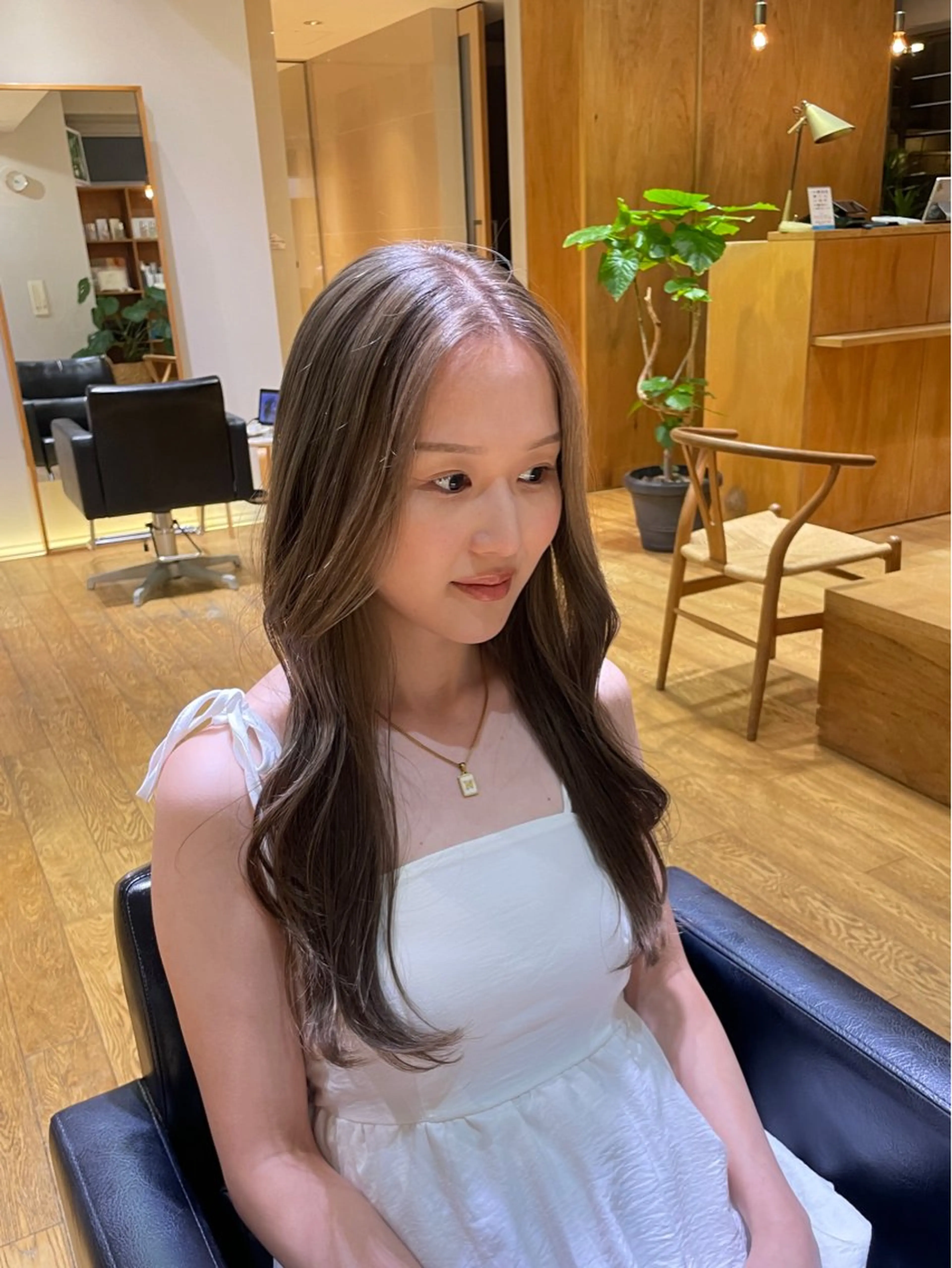 カラー ブリーチ 透明感カラー ヘアカラー 縮毛矯正/レイヤー 🌙児玉光瑠のヘアスタイル