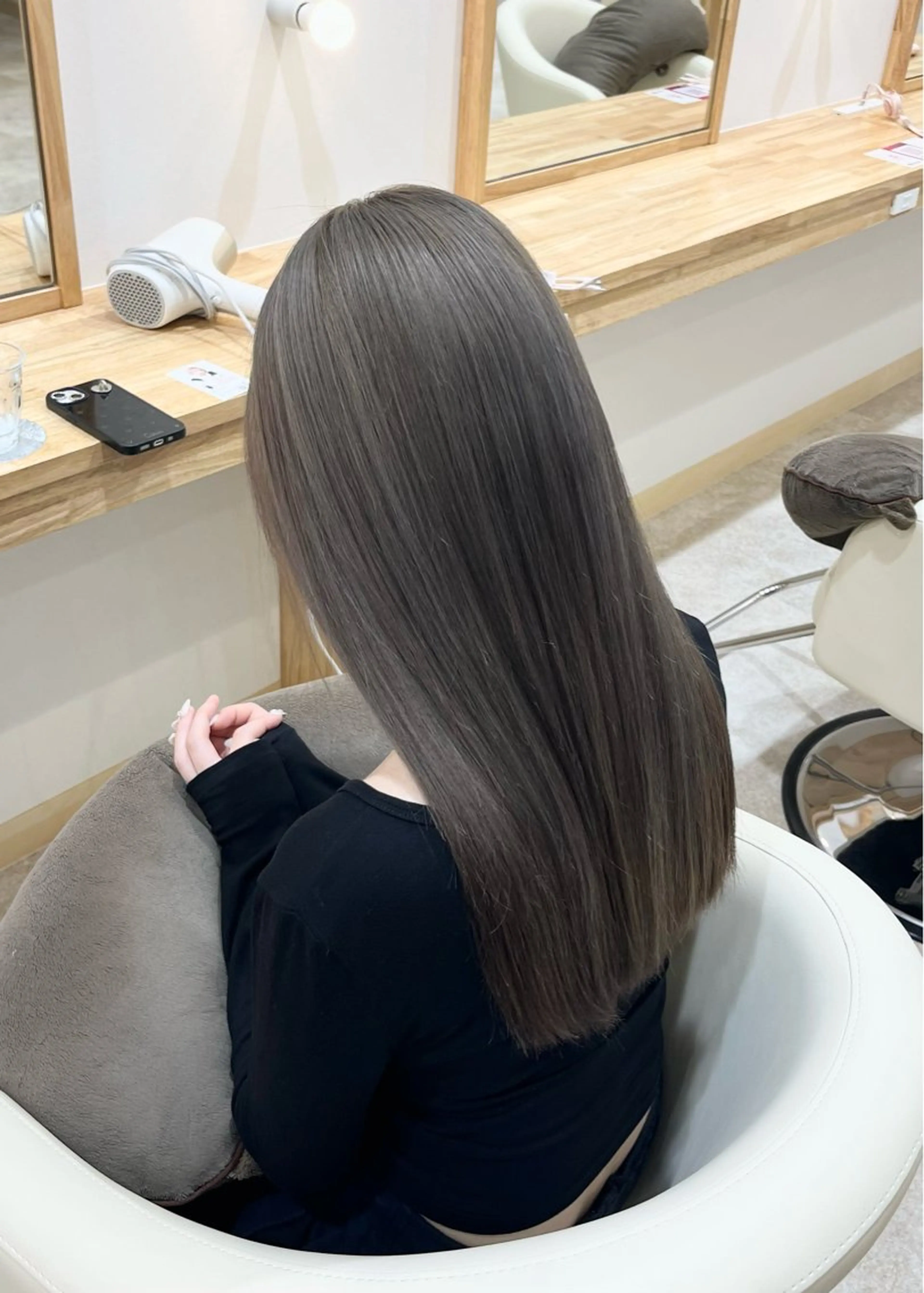 ロング カラー ブリーチ 透明感カラー カット ヘアカラー トリートメント 顔まわり/透け感 カラー/青栁優🔆のヘアスタイル