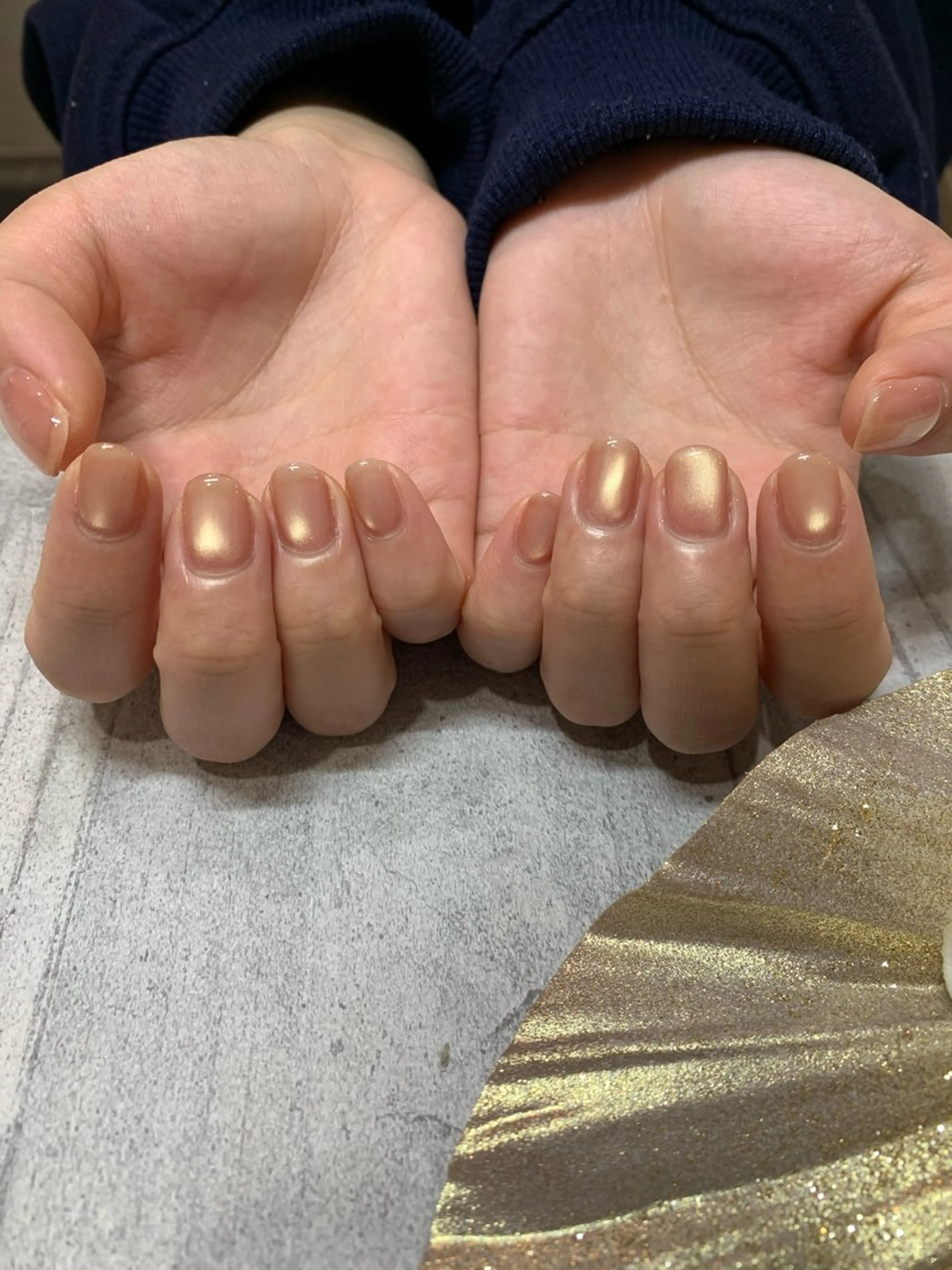 ネイル 氷ネイル・うるうるネイル マグネットネイル ハンドネイル ネイルサロン リスドーレ阿波座のネイルデザイン