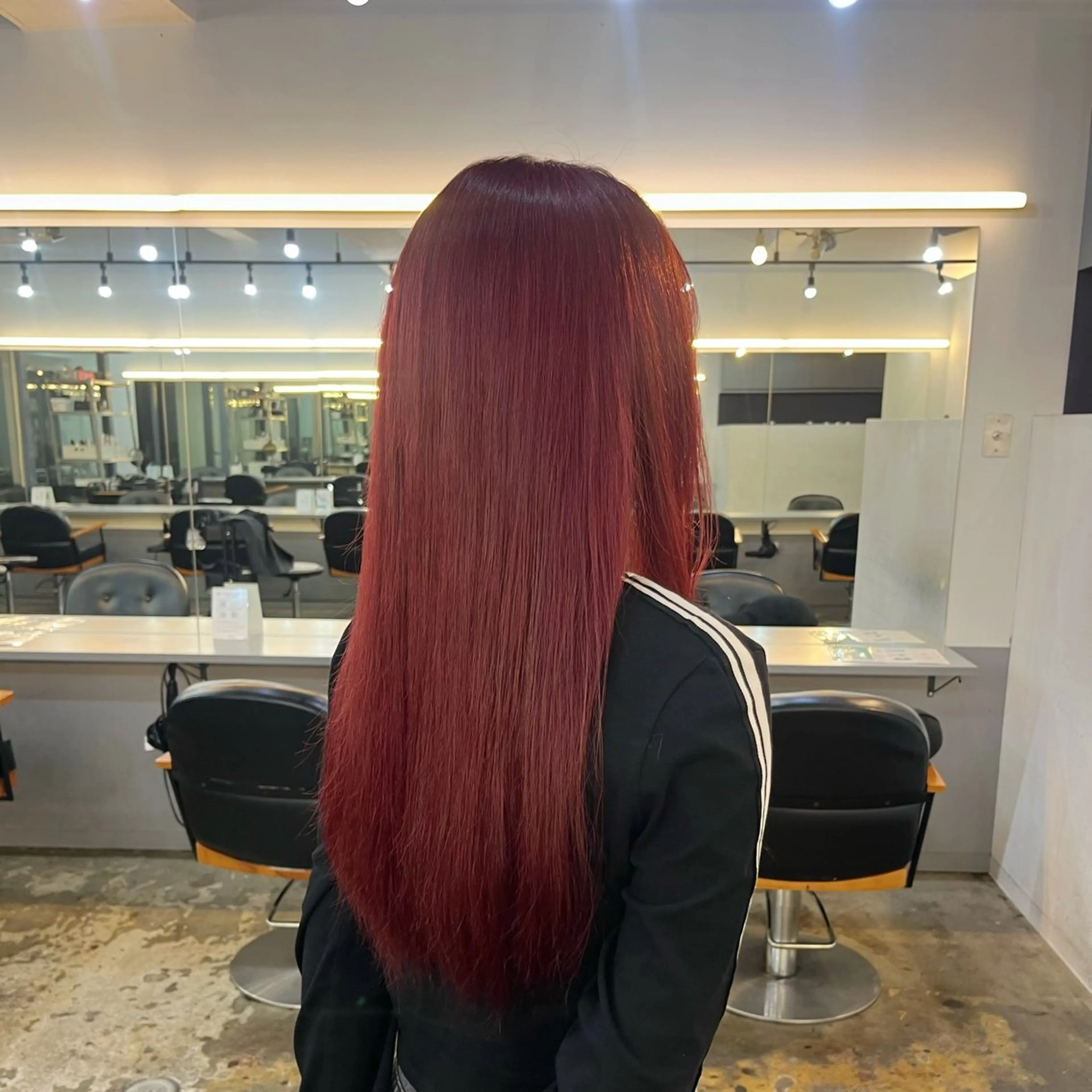 ロング カラー ブリーチ/レイヤー 🐥HIYORIのヘアスタイル