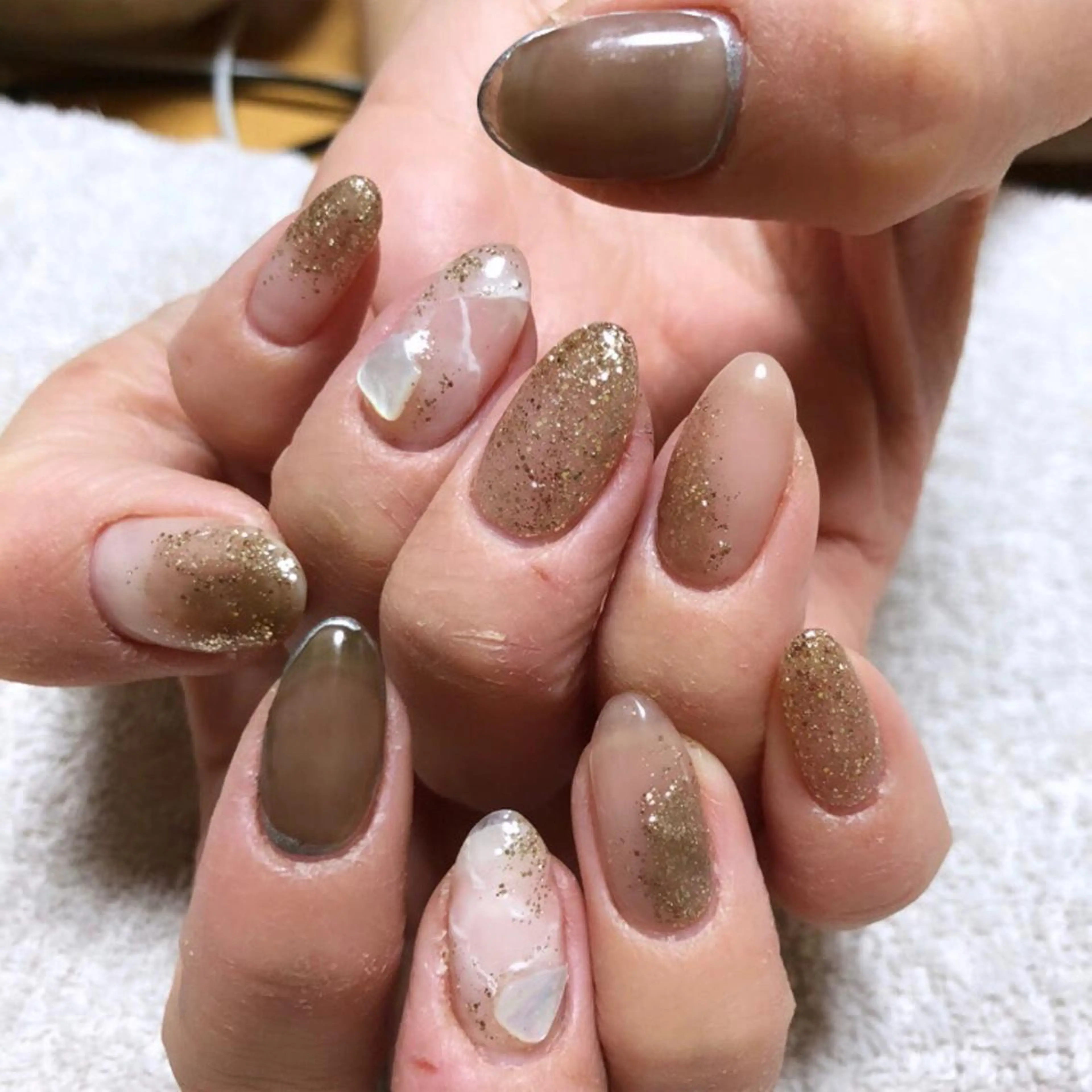 ネイル ハンドネイル private_ salon.Leaのネイルデザイン