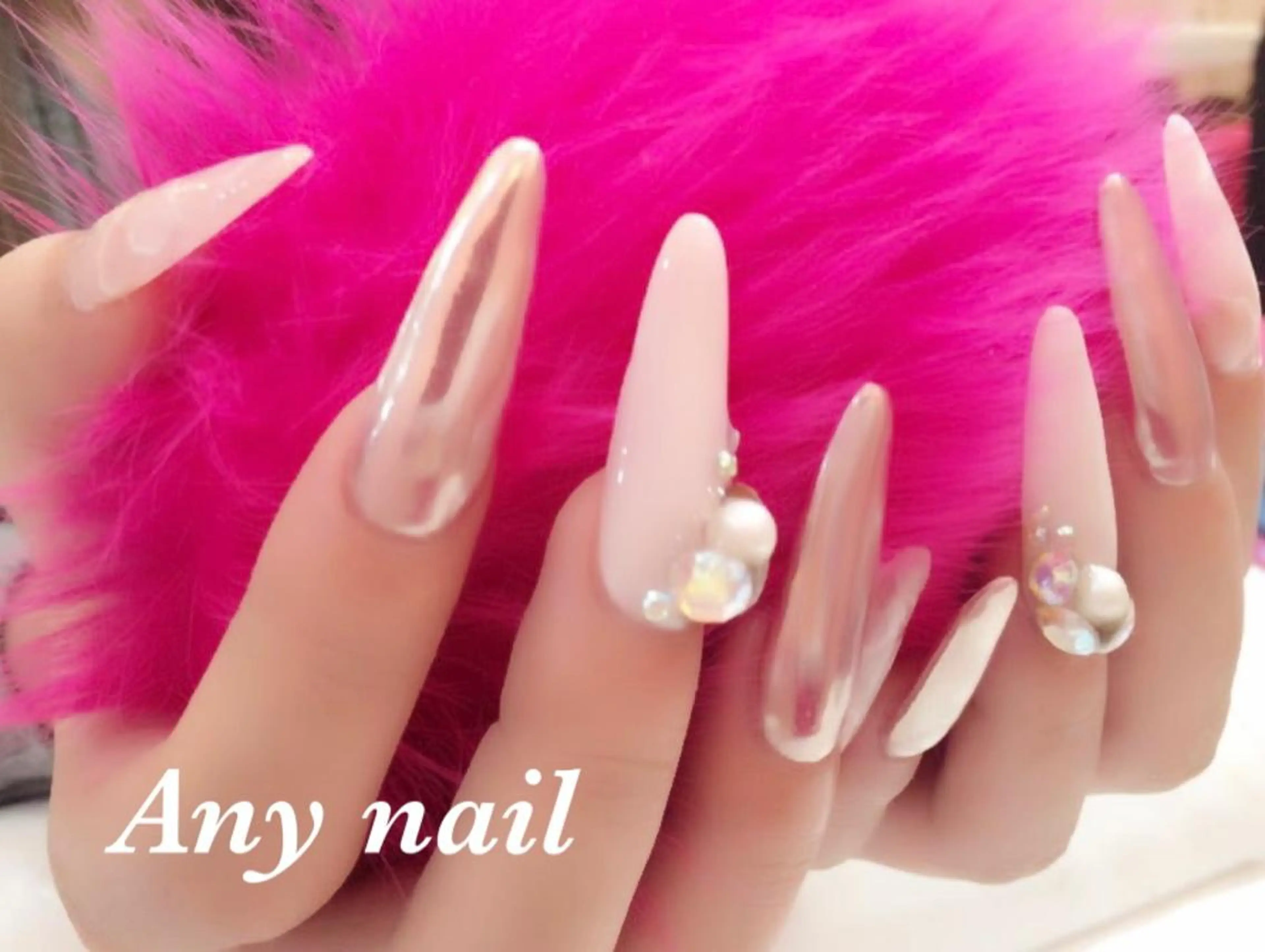 ネイル ロングネイル ミラーネイル スカルプネイル ストーンネイル ハンドネイル 岩澤 恵子のネイルデザイン