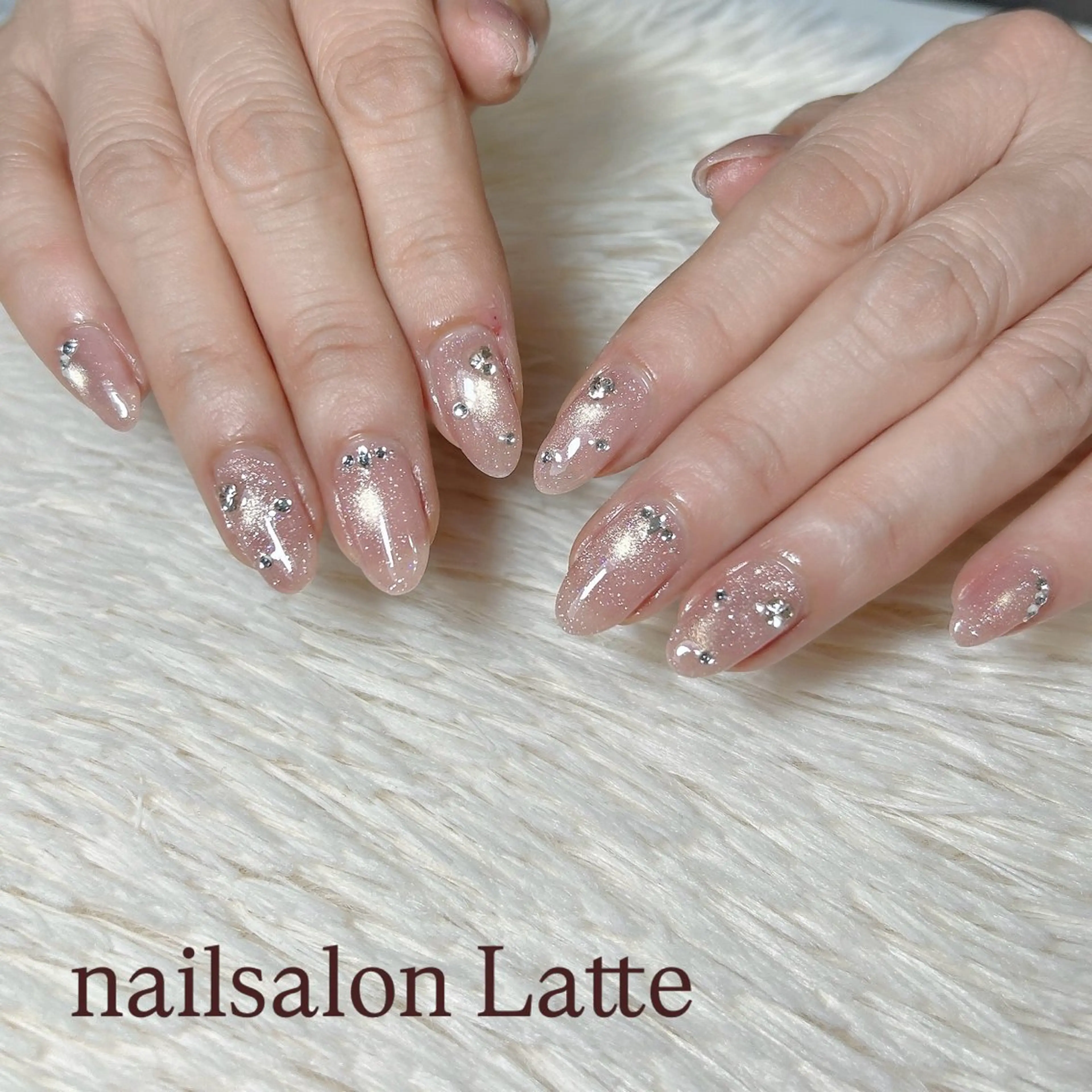 ネイル Nailsalon Latteのネイルデザイン