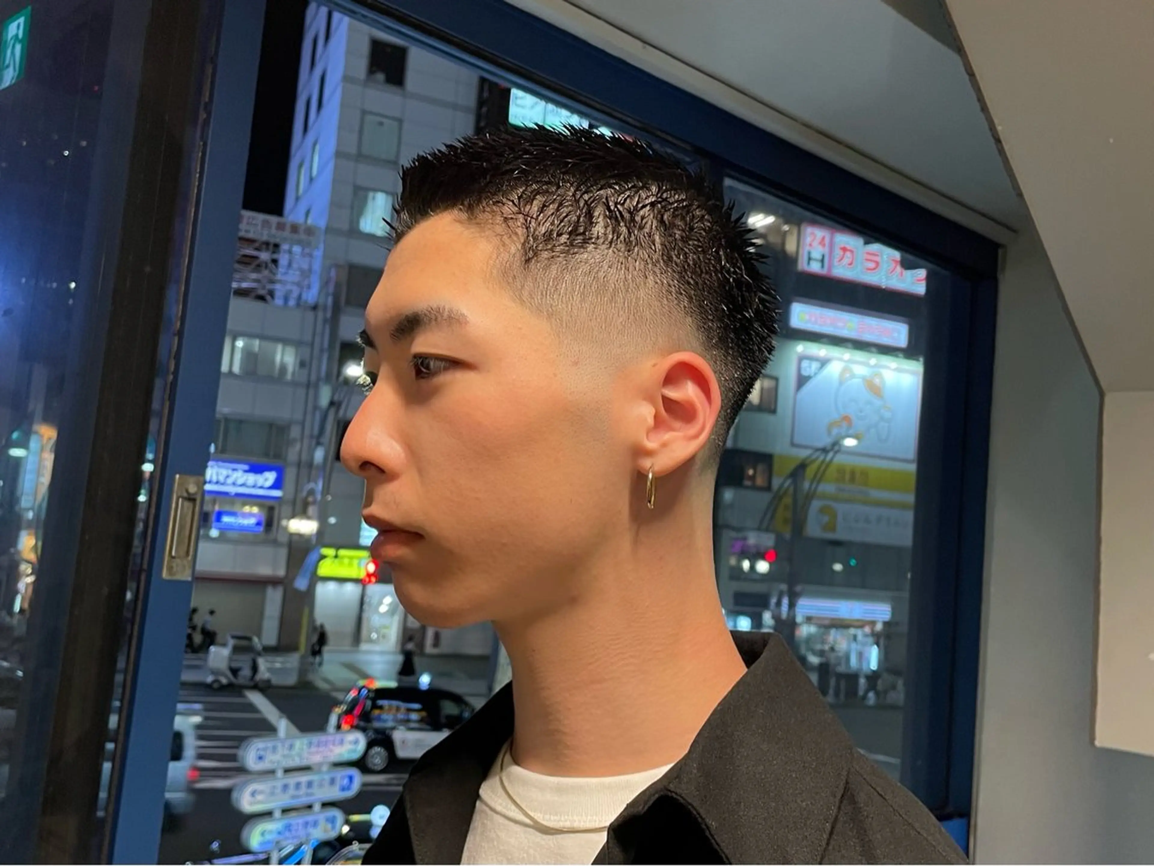 ショート 椿 智行のヘアスタイル