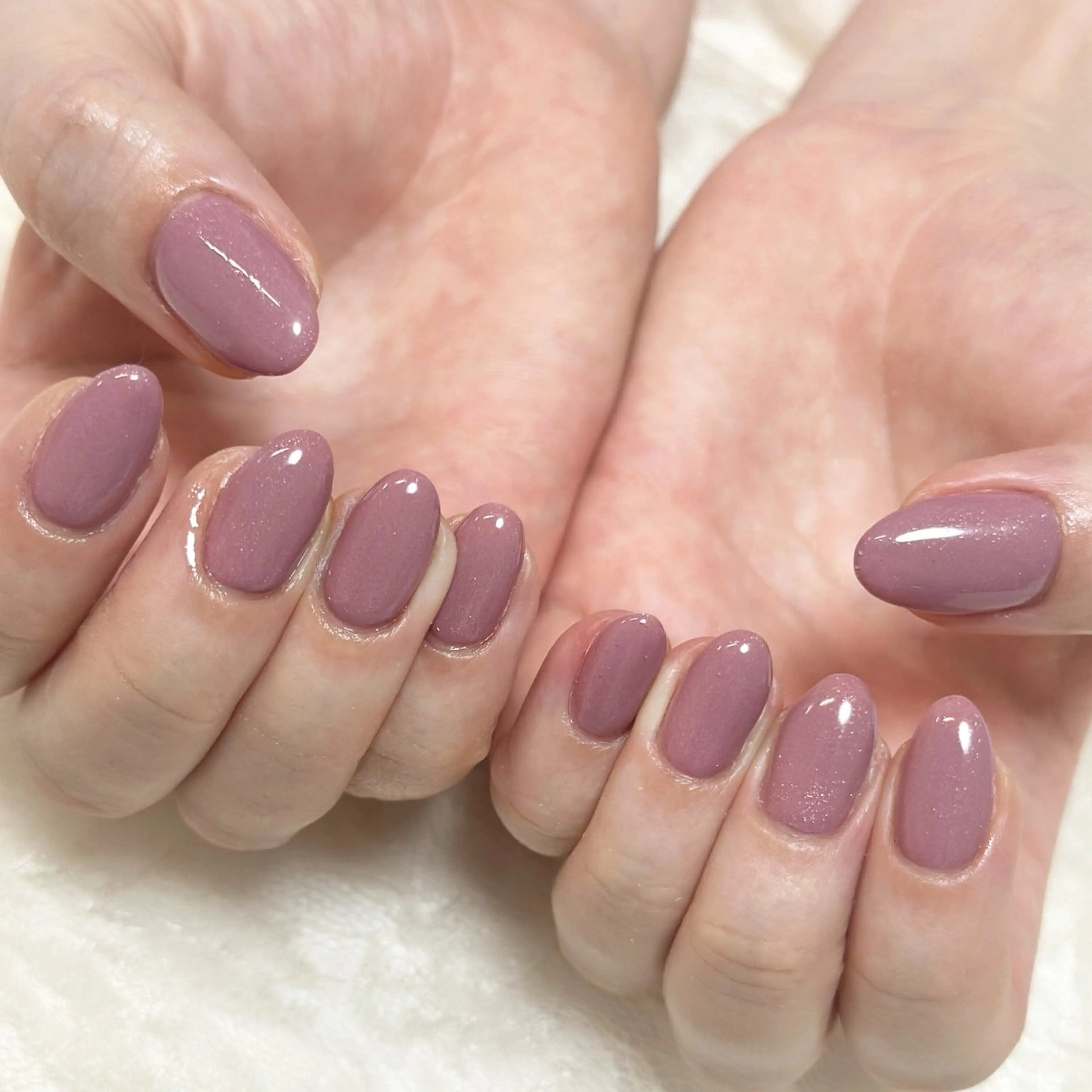 ネイル ラメ(グリッター) オフィスネイル ワンカラーネイル ピンク シンプルネイル nailist yuiのネイルデザイン