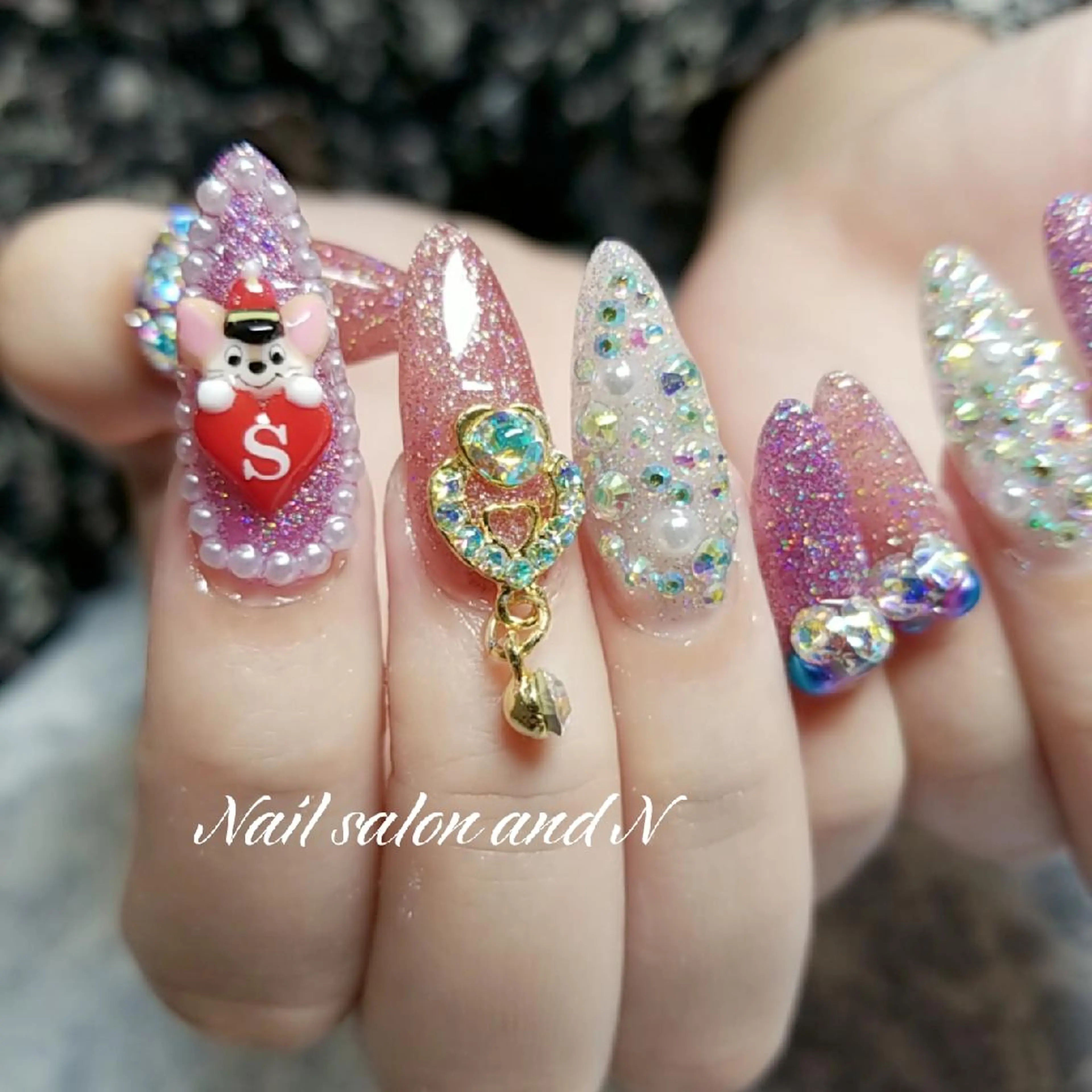 ネイル and Nのネイルデザイン