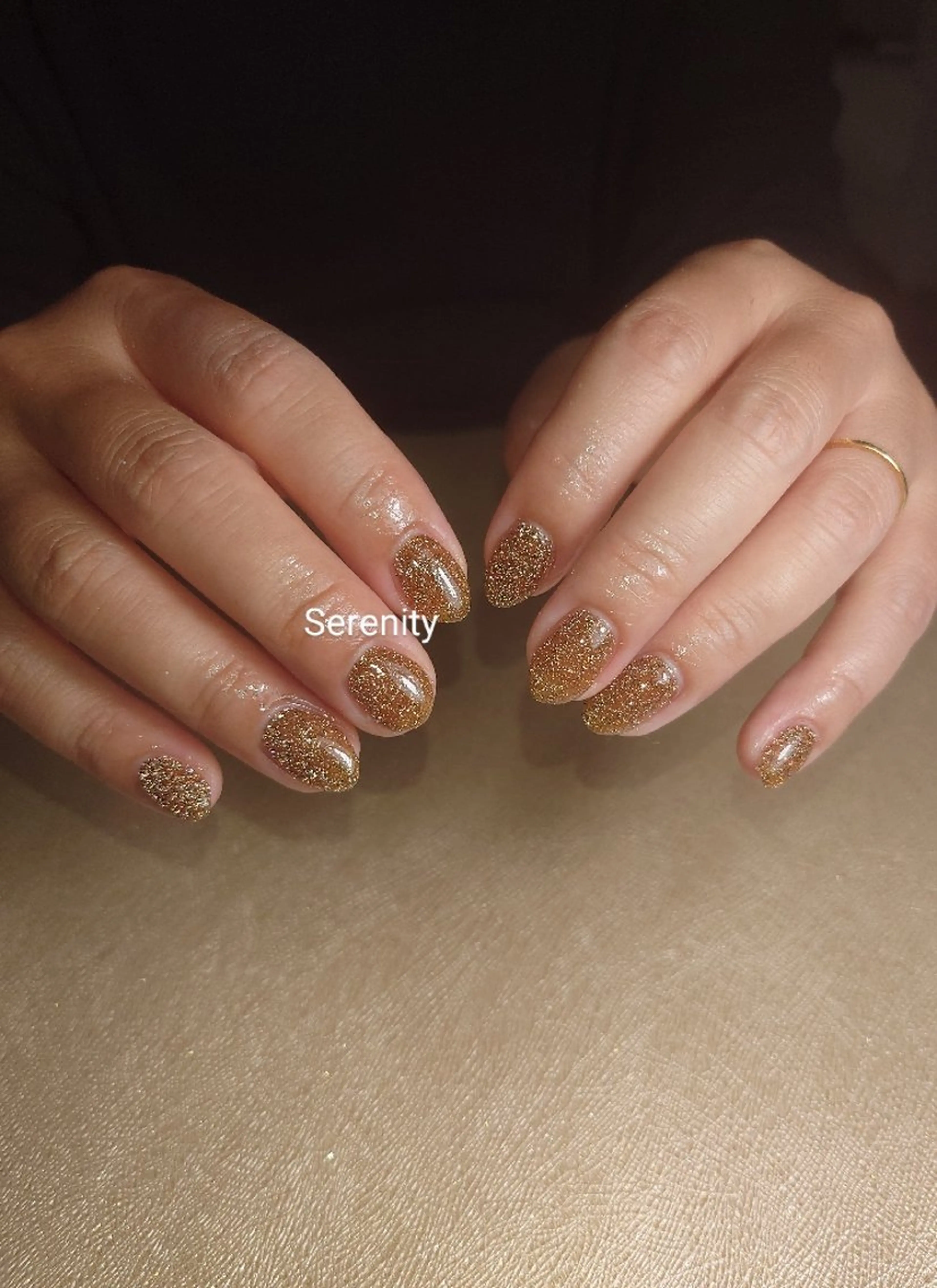 ネイル ブラウン フラッシュネイル マグネットネイル ワンカラーネイル オレンジ ハンドネイル nail  serenityのネイルデザイン