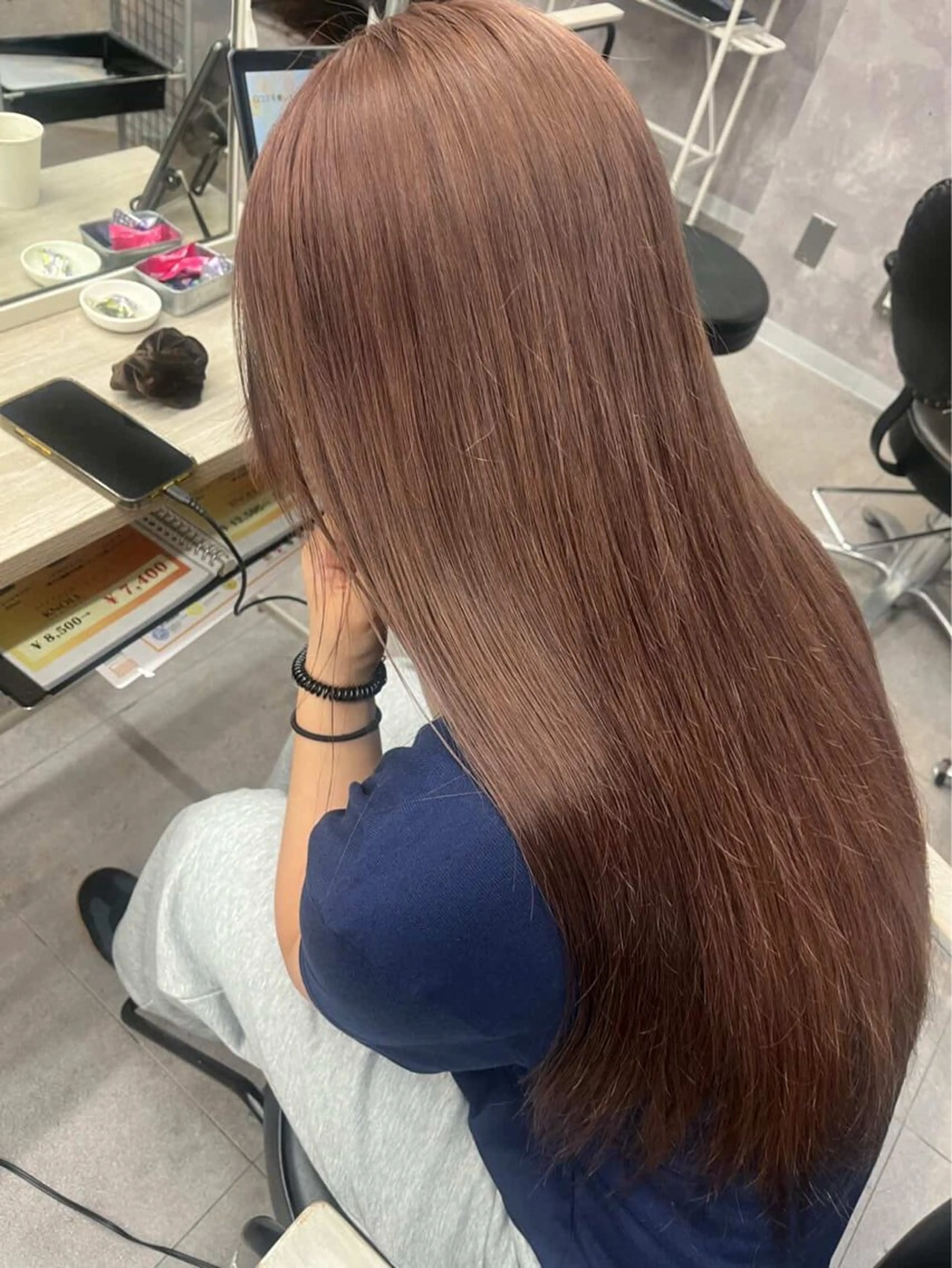 ロング カラー サトウ ユメリのヘアスタイル