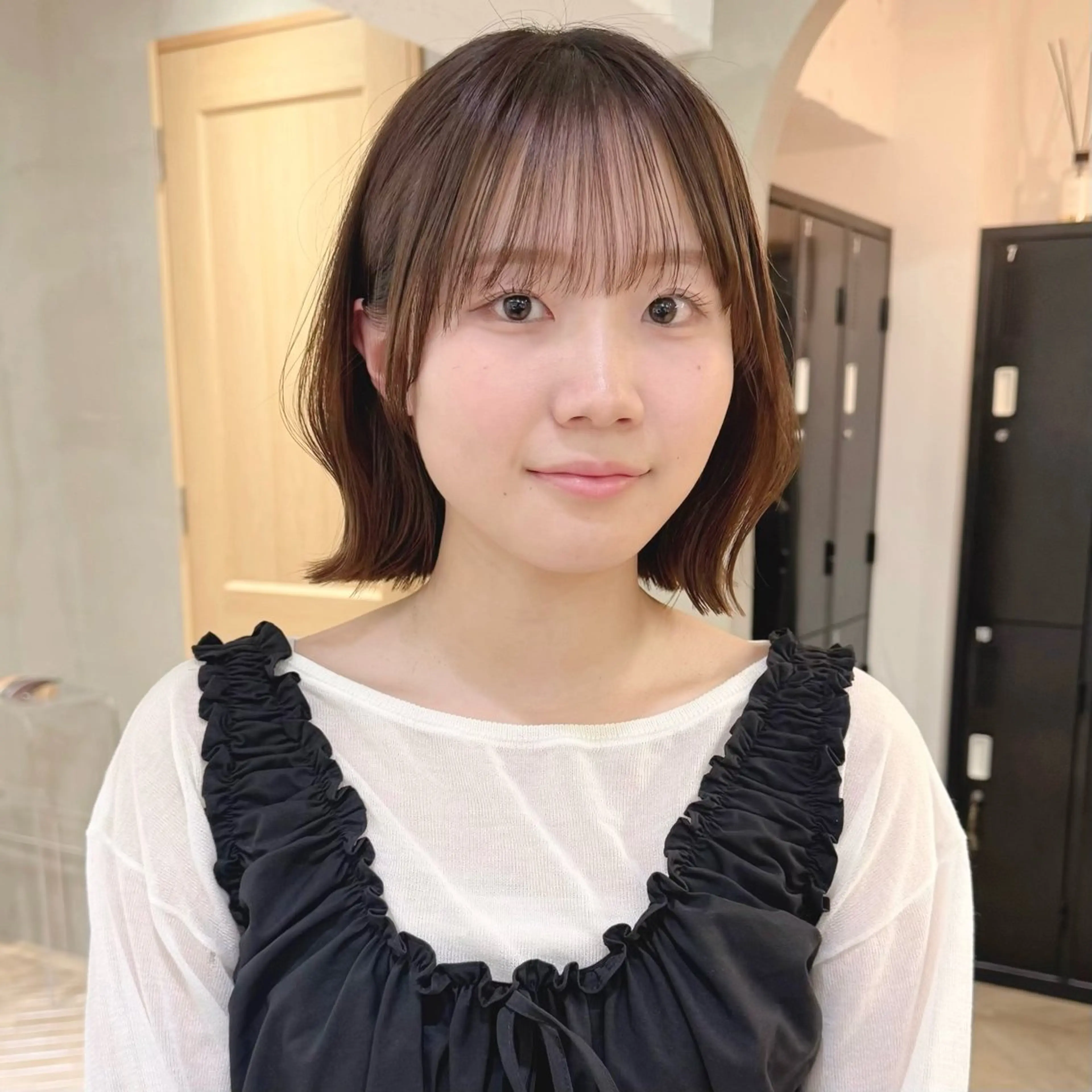 ミディアム カラー ボブ くびれヘア カット ヘアカラー トリートメント ボブ/縮毛矯正 🌟梅田盛一🌟のヘアスタイル