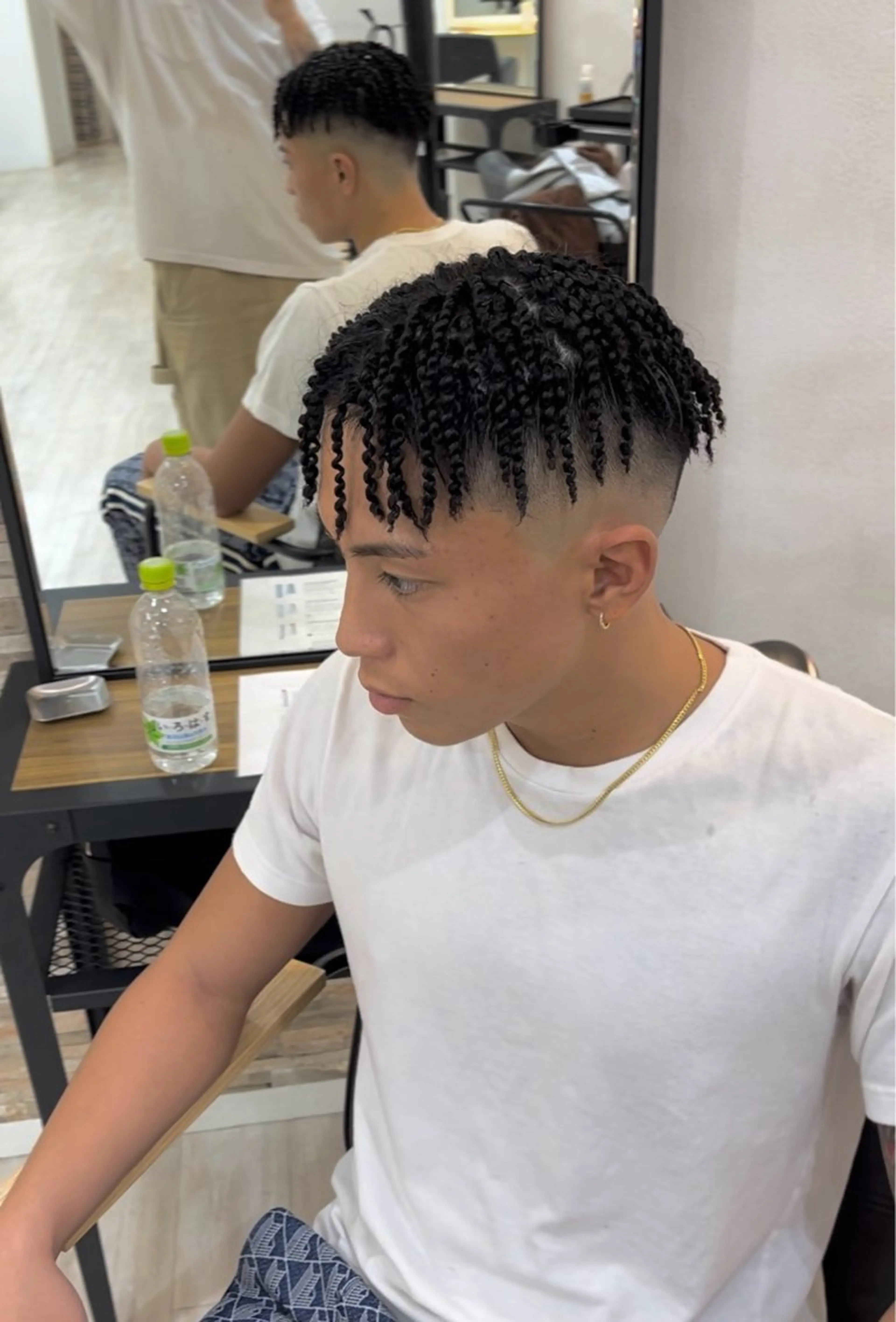 ショート パーマ メンズ 嵯峨 大地／パーマ／ ハード系／特殊系のヘアスタイル