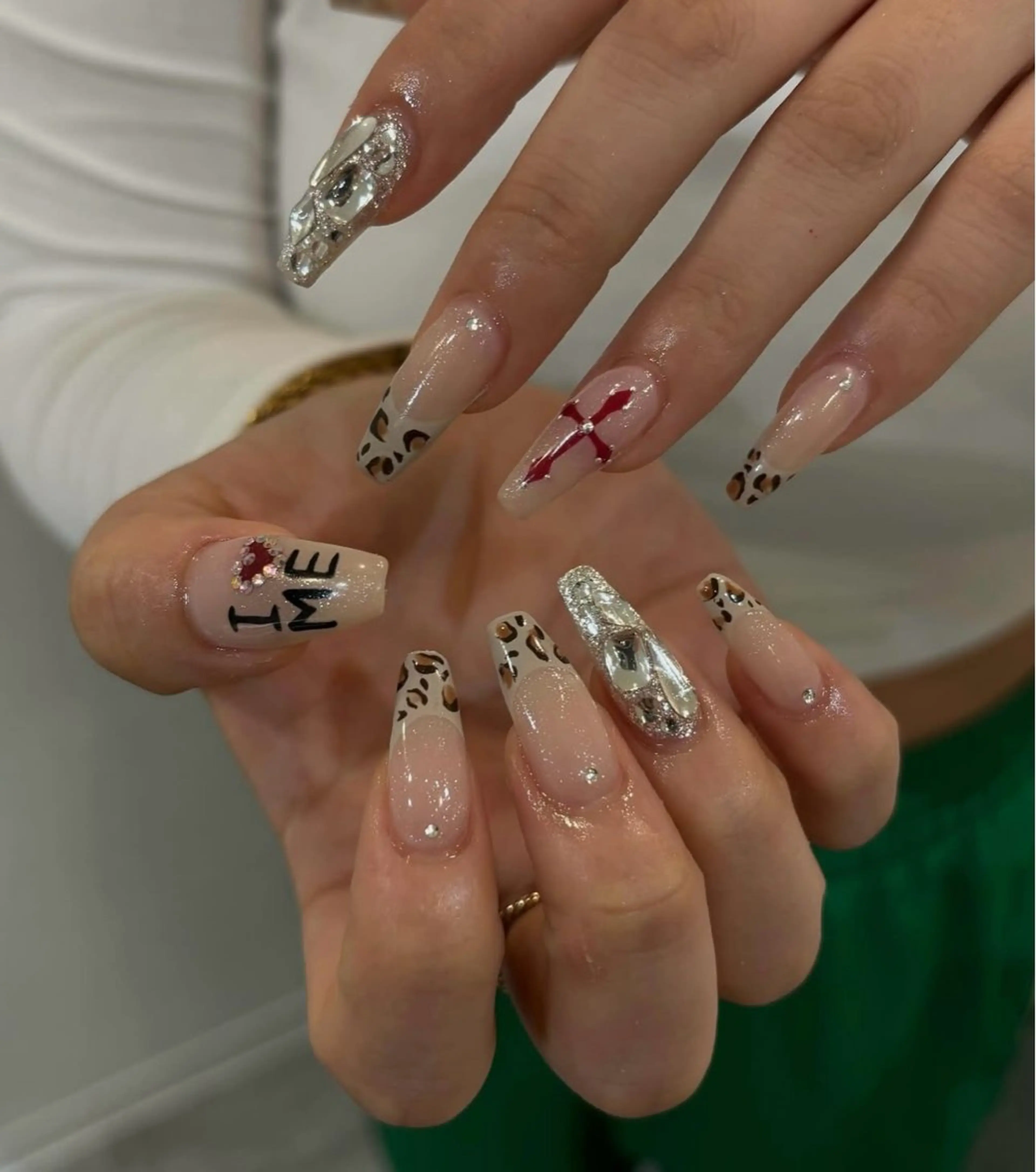 ネイル ハンドネイル luna ルナのネイルデザイン