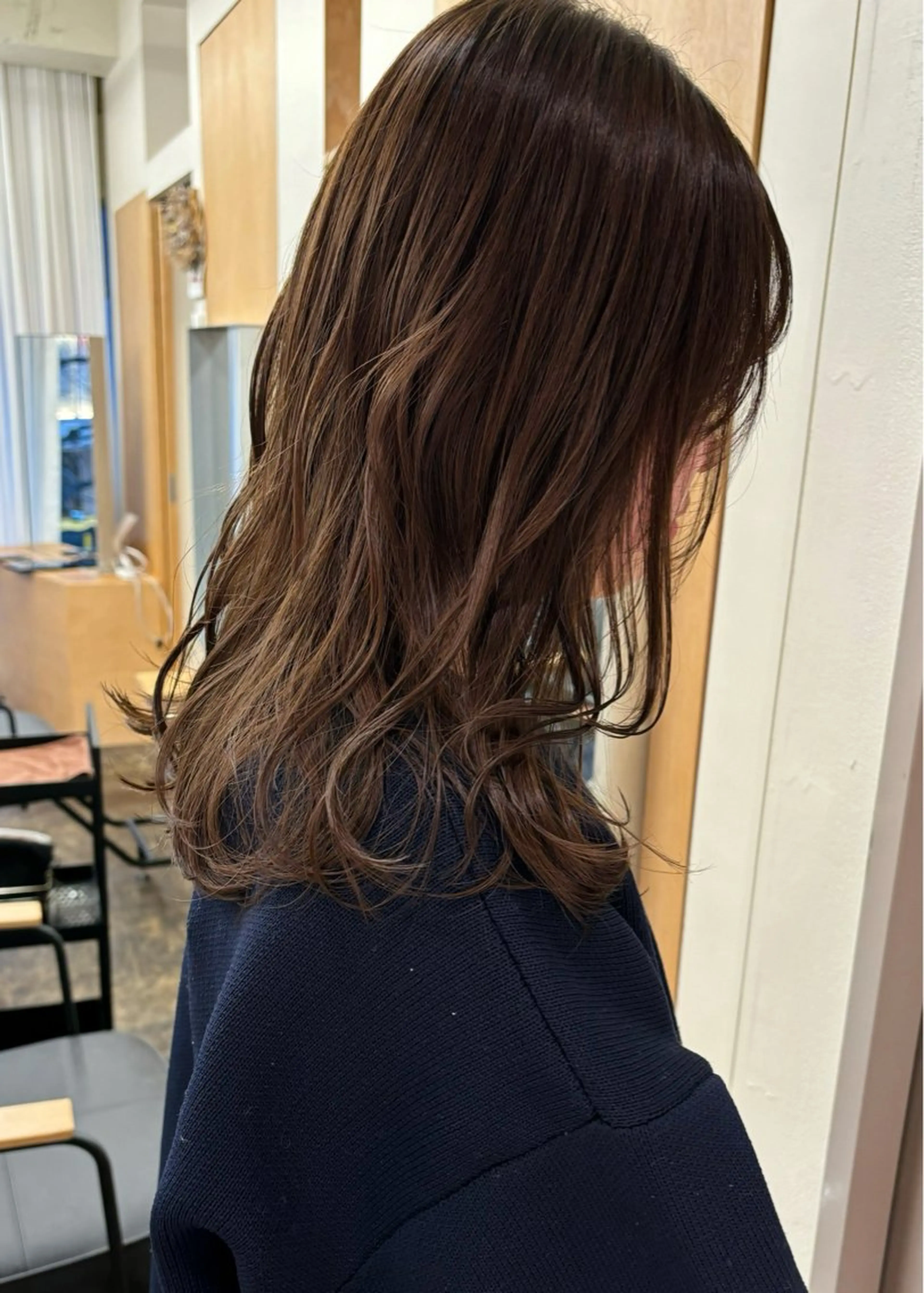 ミディアム カラー ベージュカラー オリーブベージュ 西山 紗耶香🪽 透明感カラー/ボブのヘアスタイル