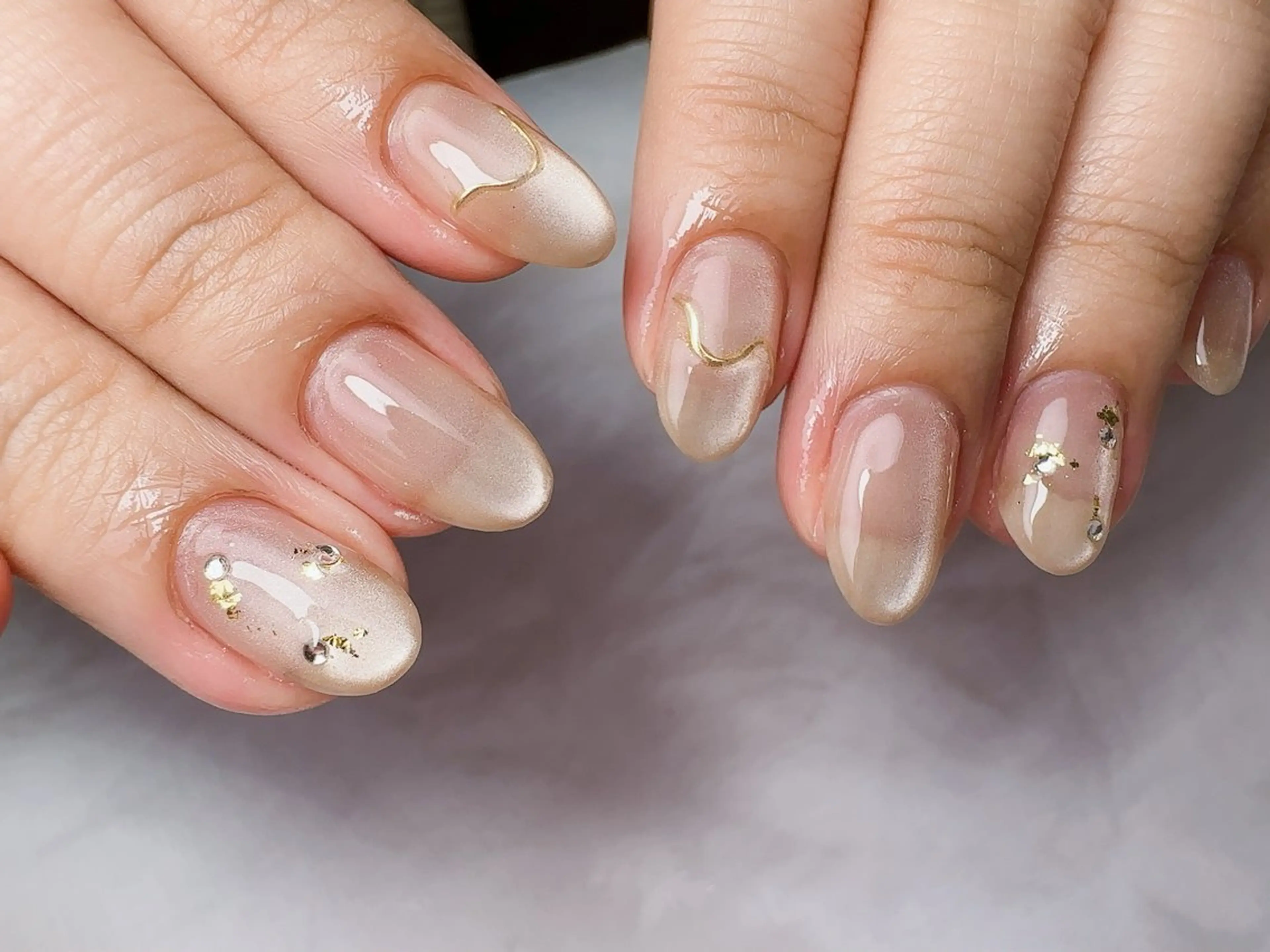 ネイル マグネットネイル ミラーネイル シンプルネイル ストーンネイル ハンドネイル nail happiness.のネイルデザイン