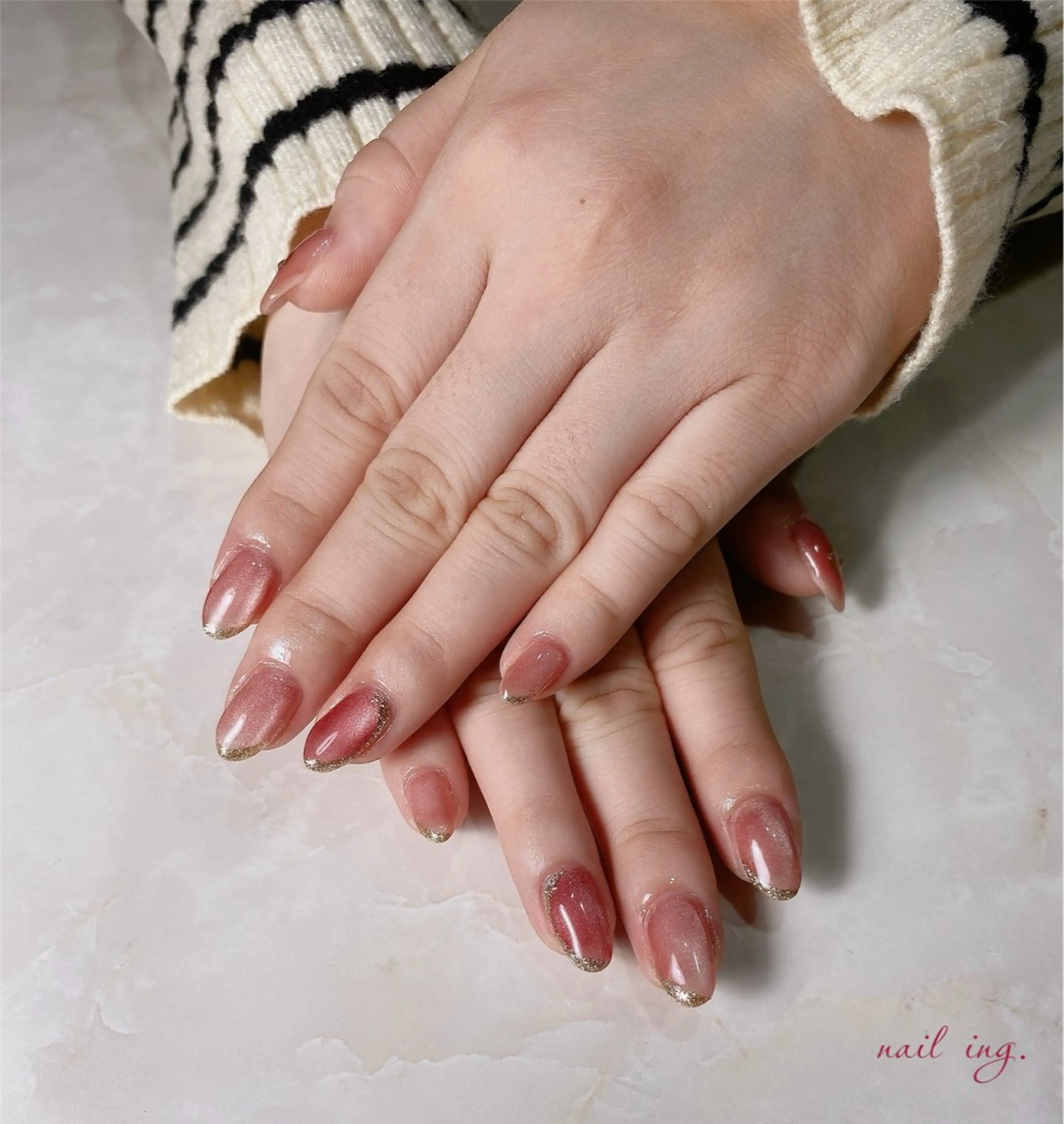 ネイル シンプルネイル ｉｎｇ .のネイルデザイン