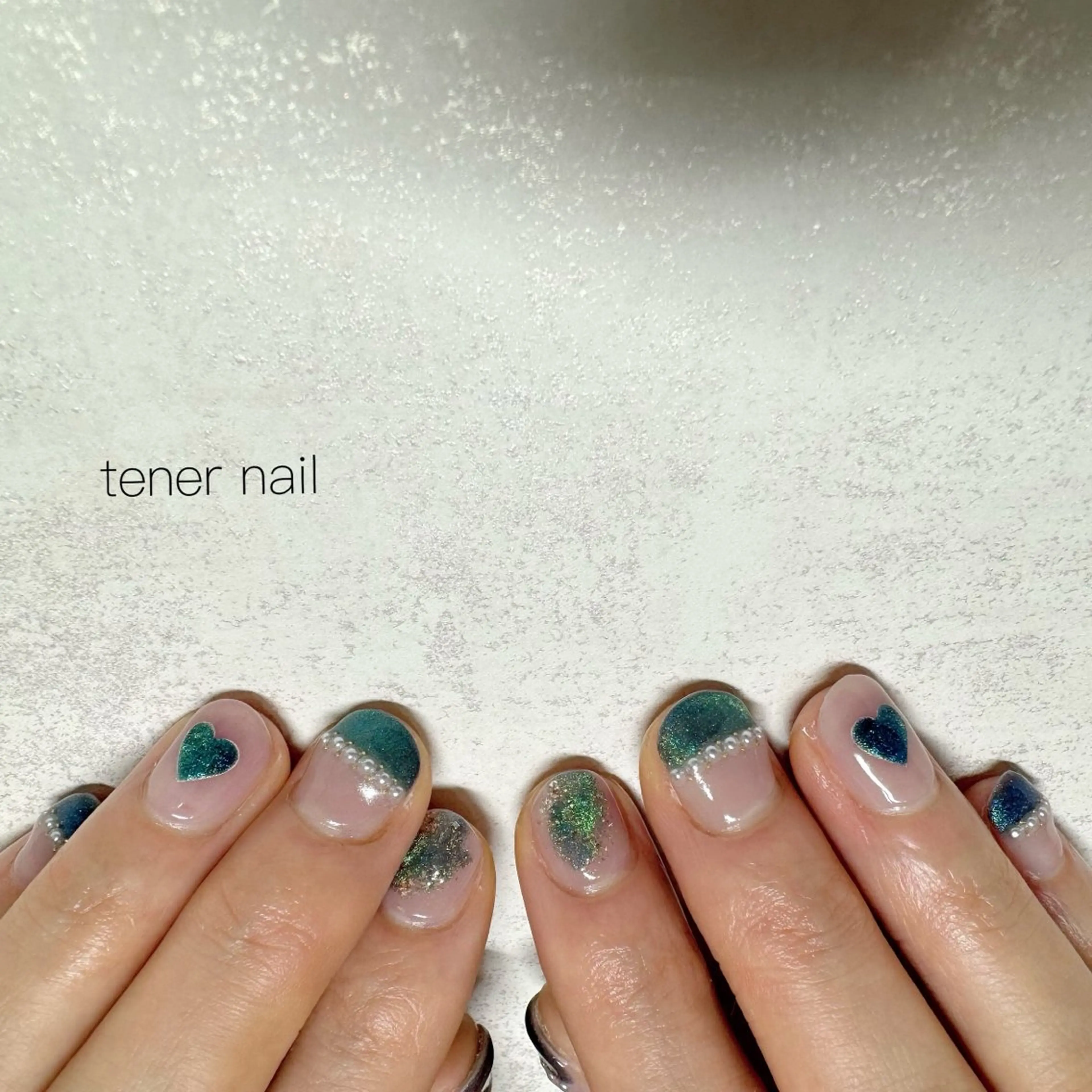 ネイル グリーン マグネットネイル ハンドネイル tener  nail  テネルネイル所属・テネルネイル tener nailのネイルデザイン