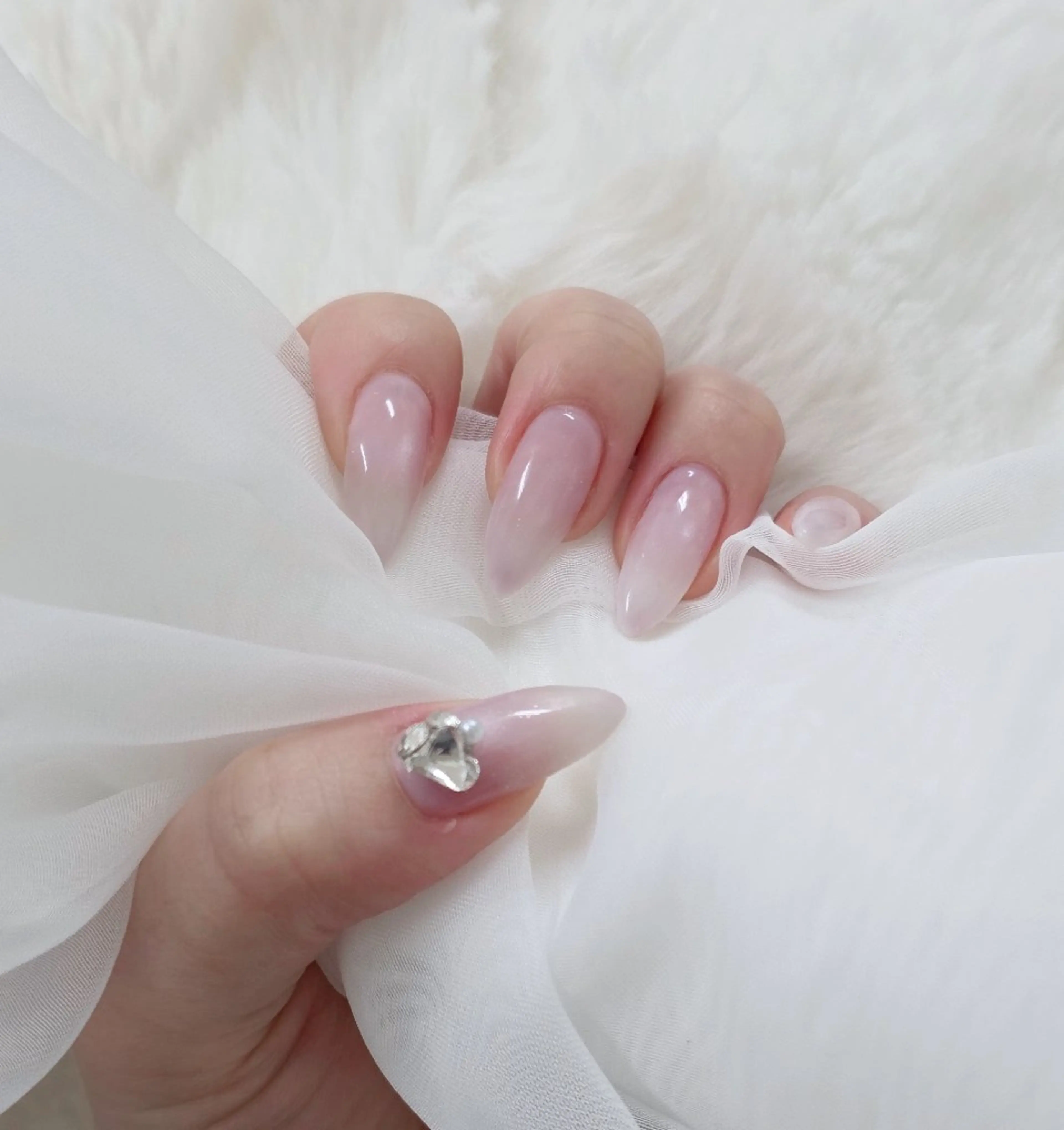 ネイル シンプルネイル B.BROW ネイルのネイルデザイン