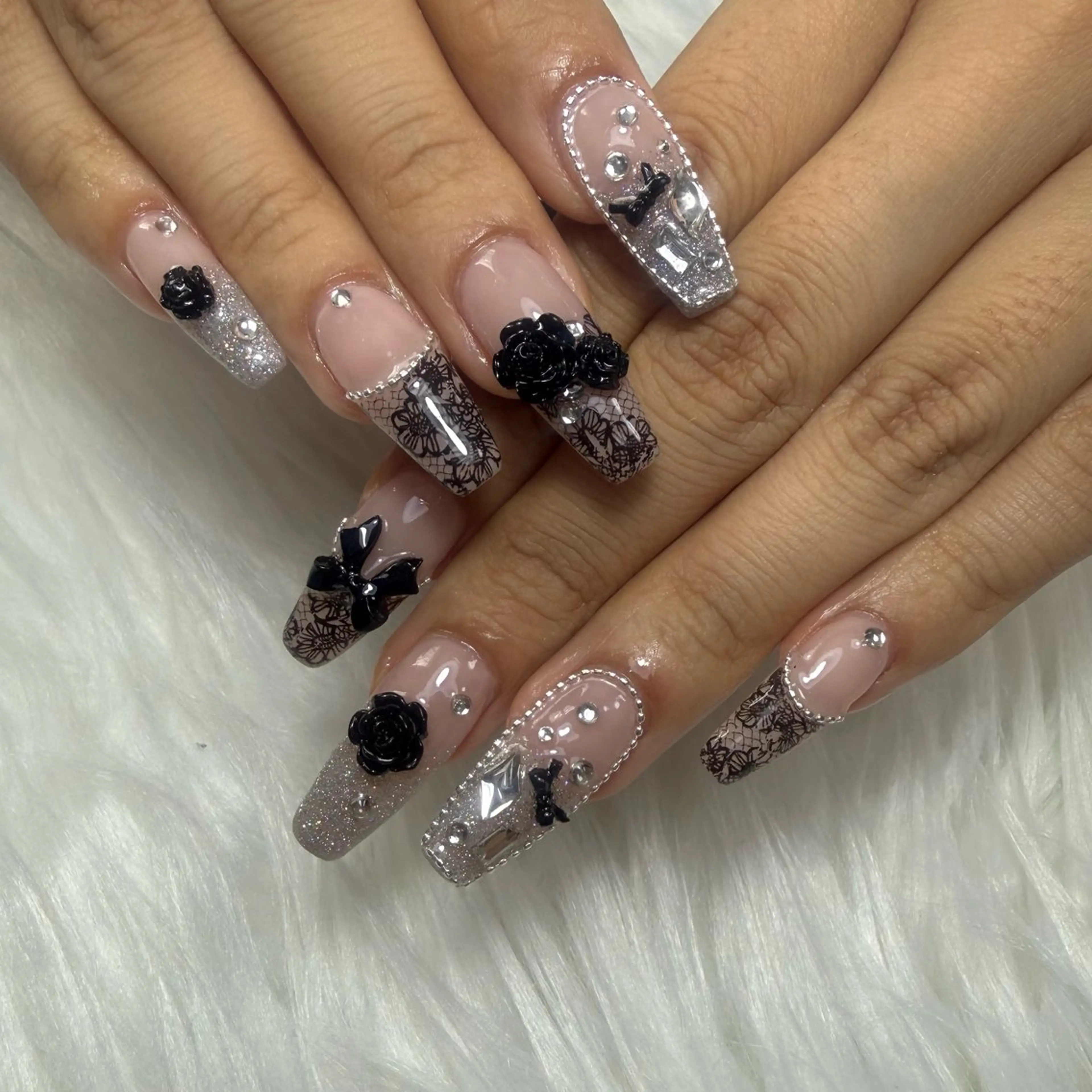 ネイル 持ち込み ハンドネイル L'ino nailのネイルデザイン