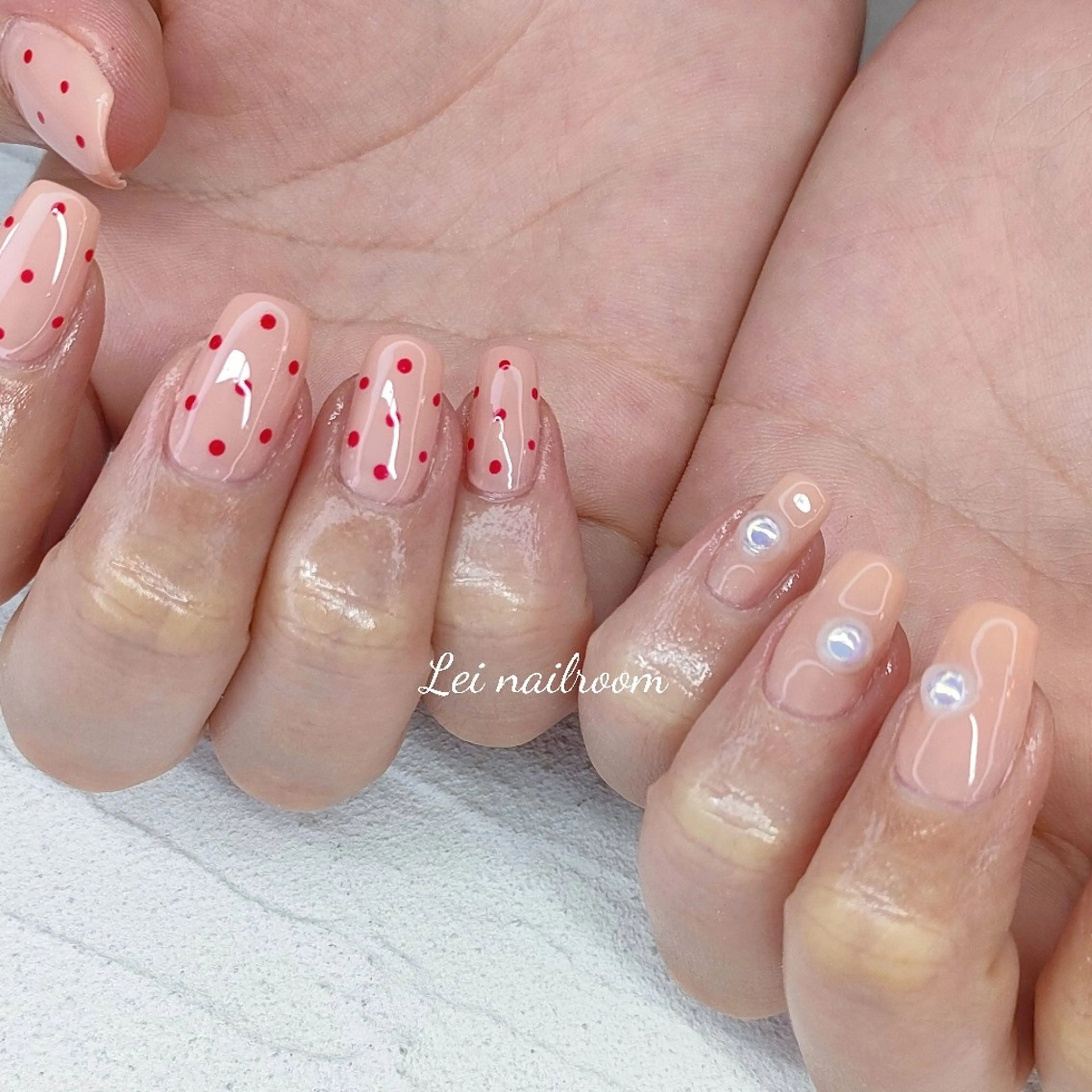 ネイル ドット lei🌼 nailroomのネイルデザイン