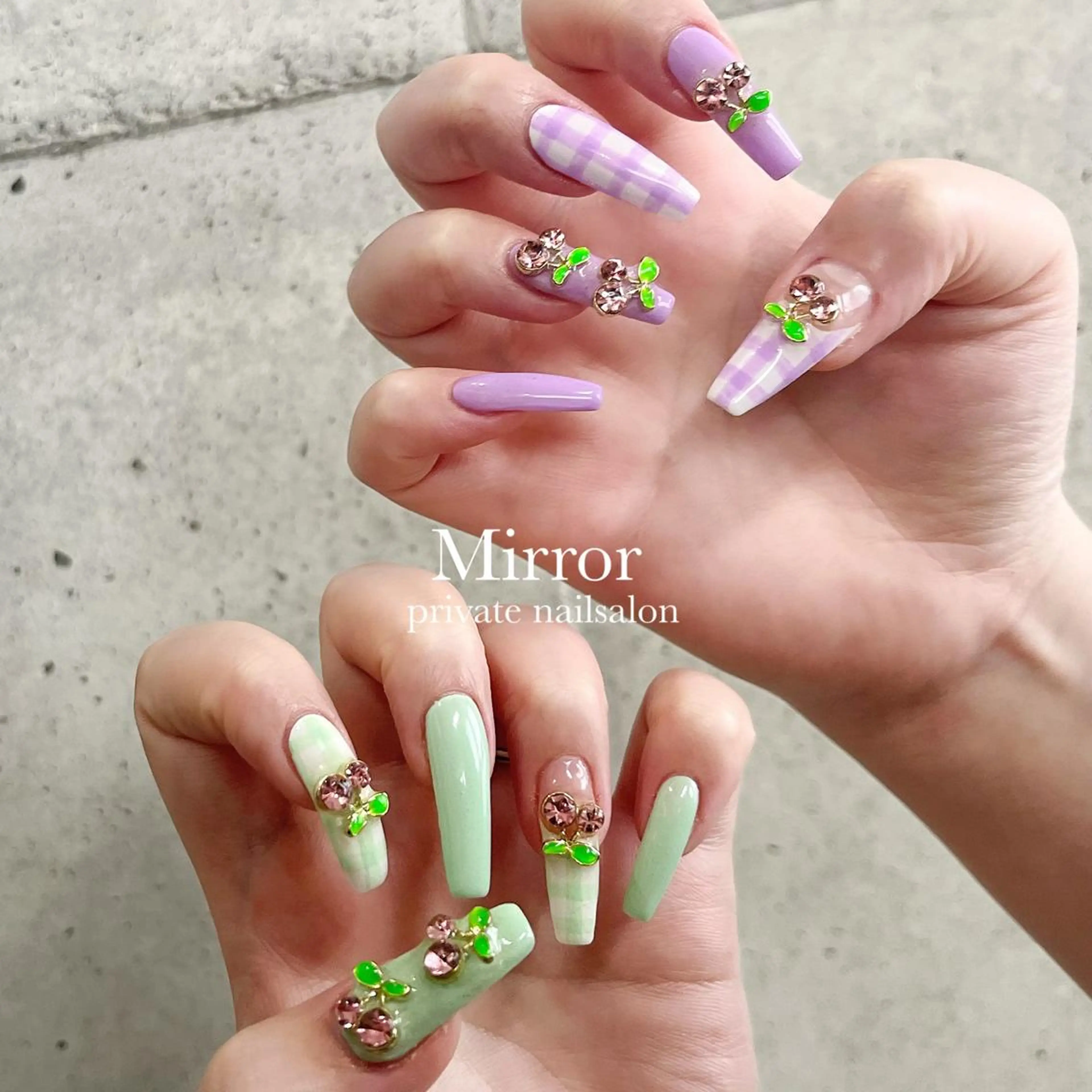ネイル 持ち込み ハンドネイル nailsalon Mirrorのネイルデザイン