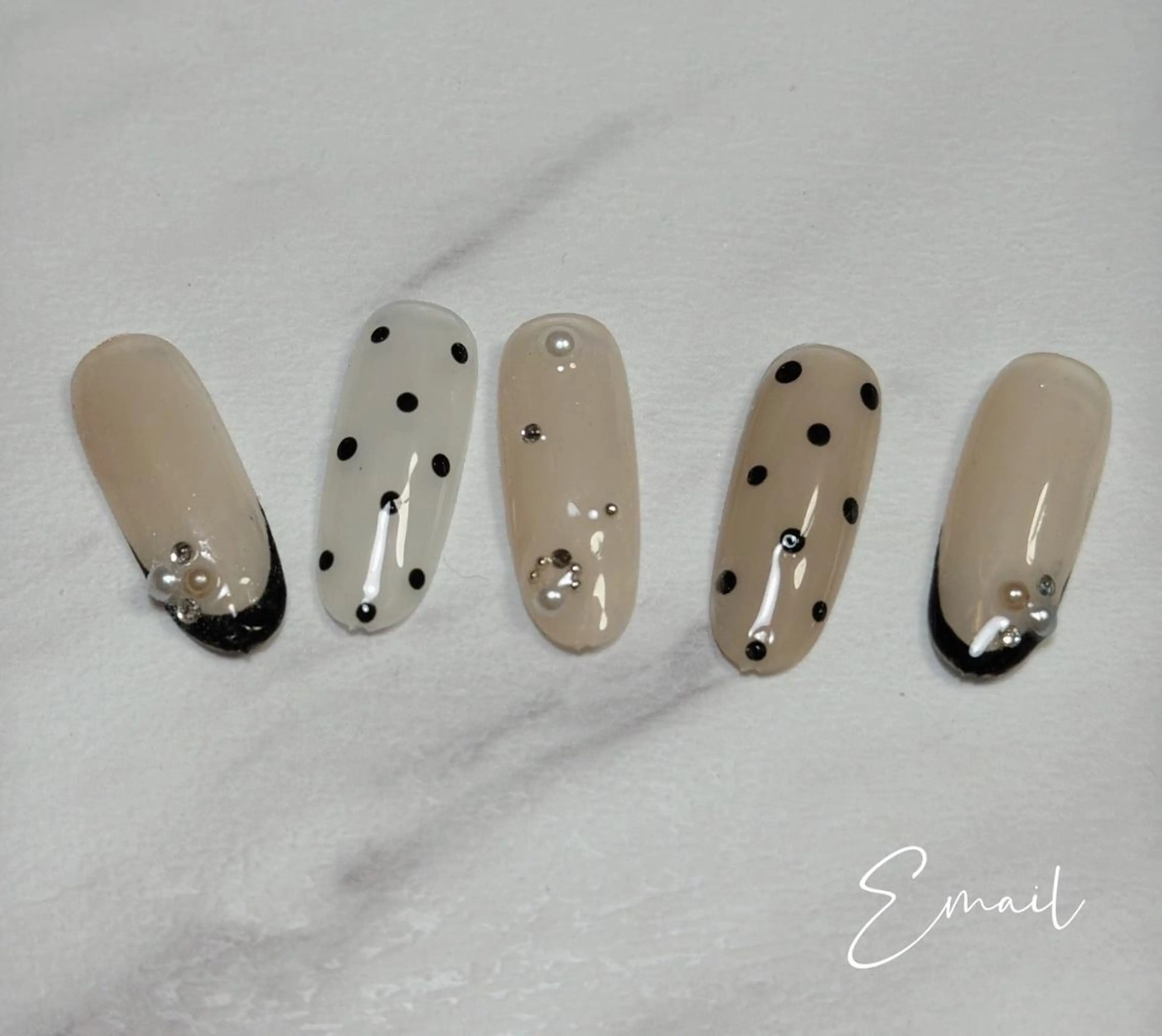 ネイル ハンドネイル 飯塚 みずきのネイルデザイン