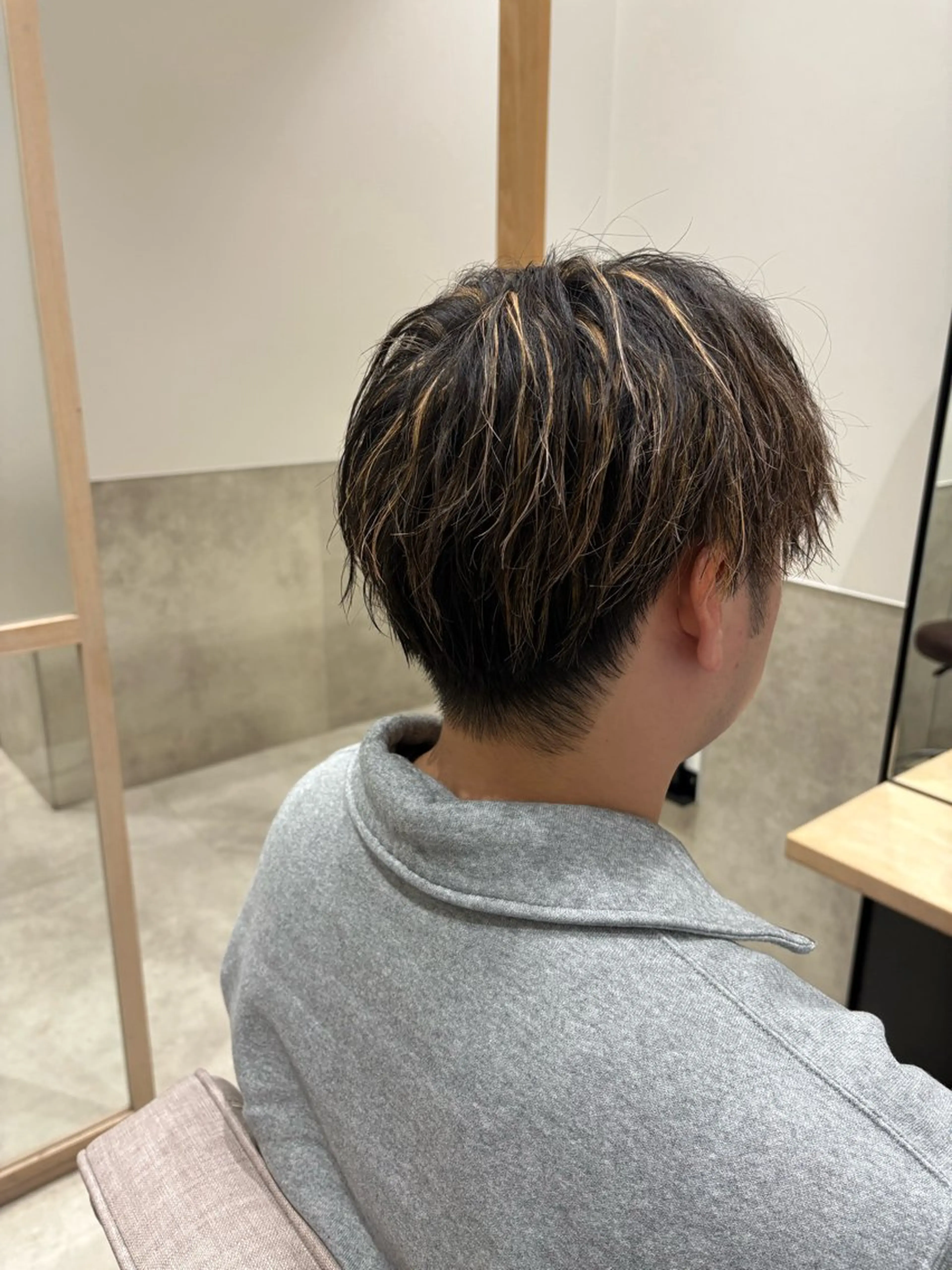 カット×パーマ×ハイライトの写真