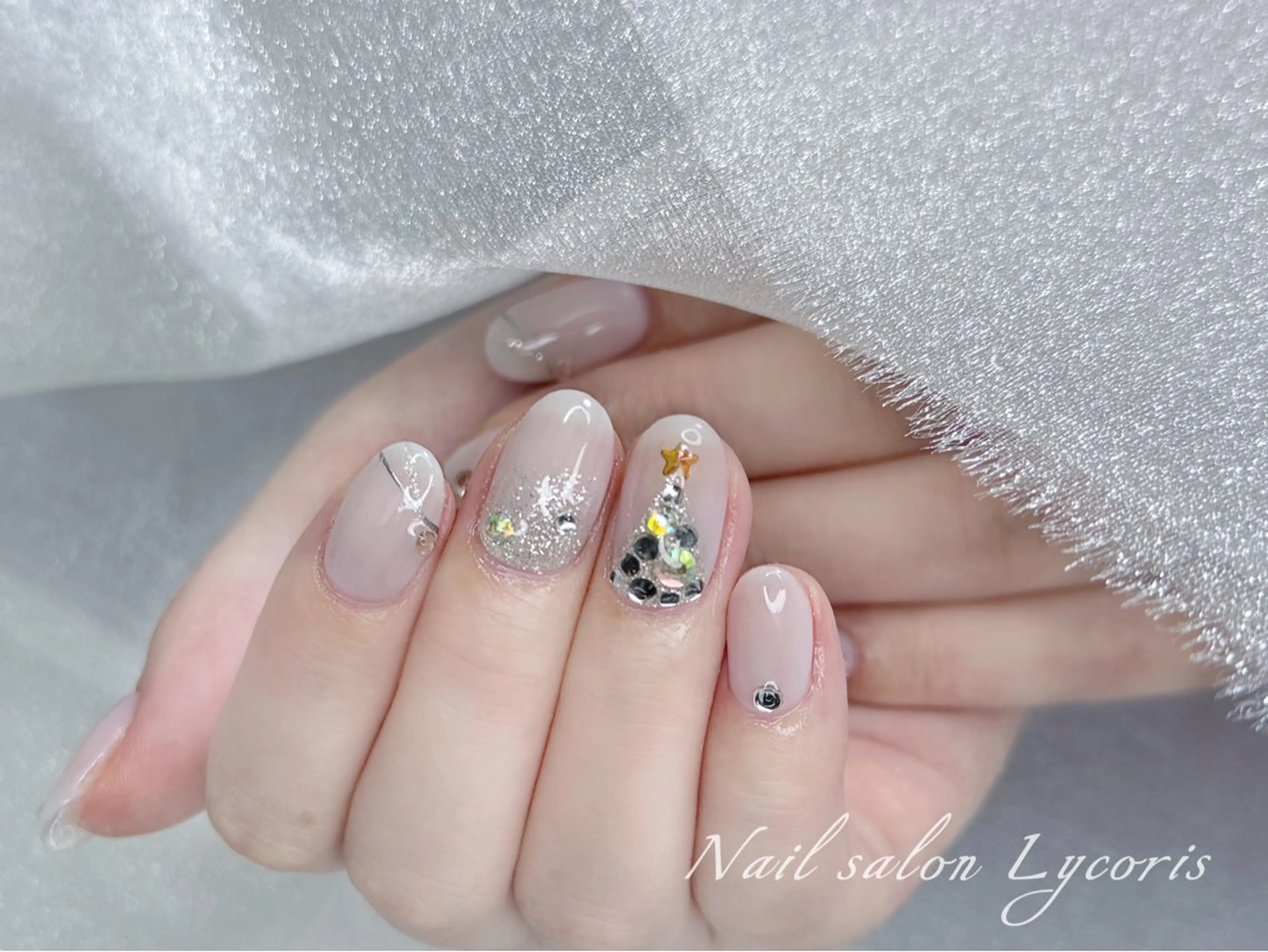ネイル ハンドネイル Nail salon Lycoris キキのネイルデザイン
