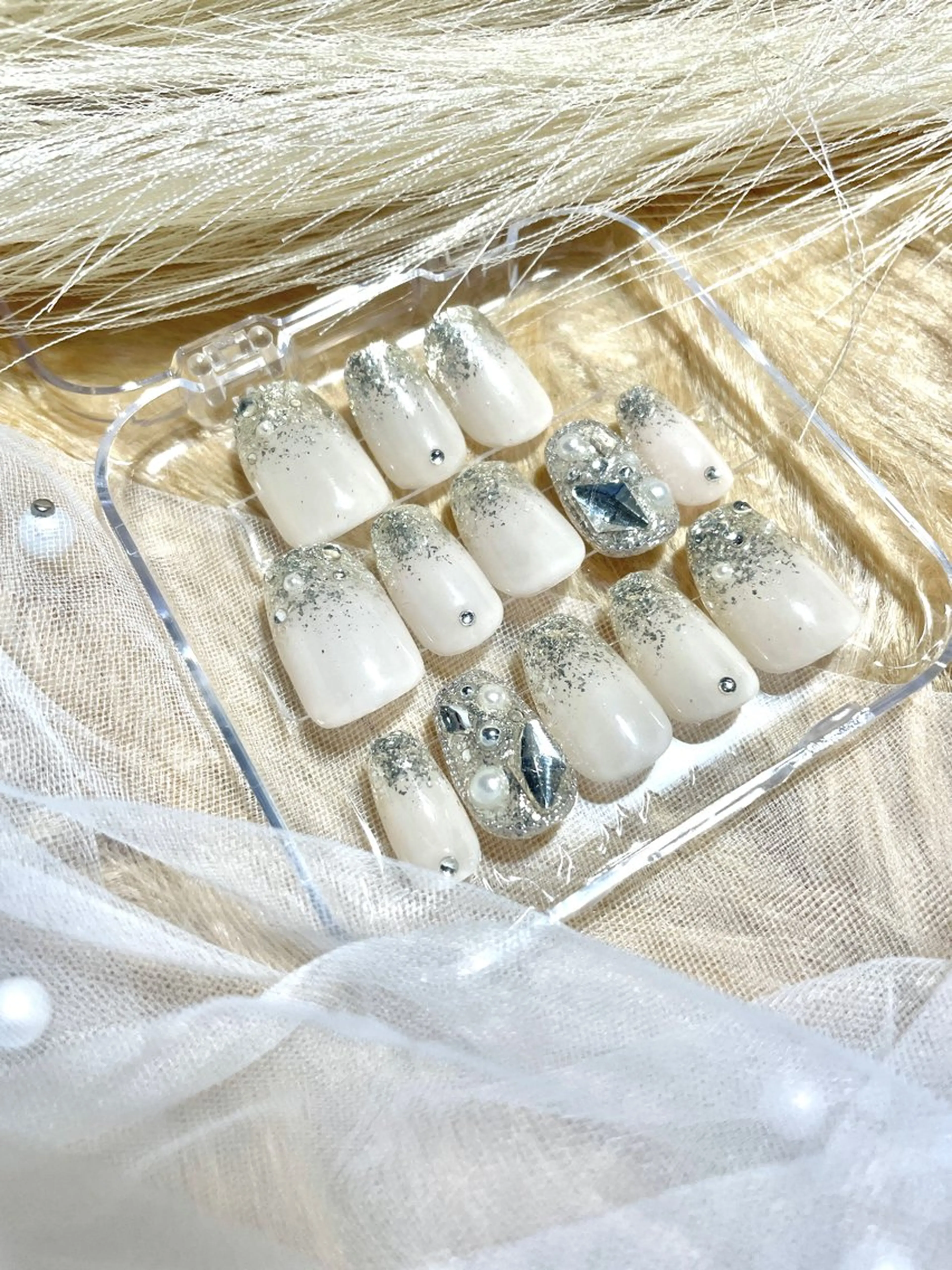 ネイル ネイルチップ e miのネイルデザイン