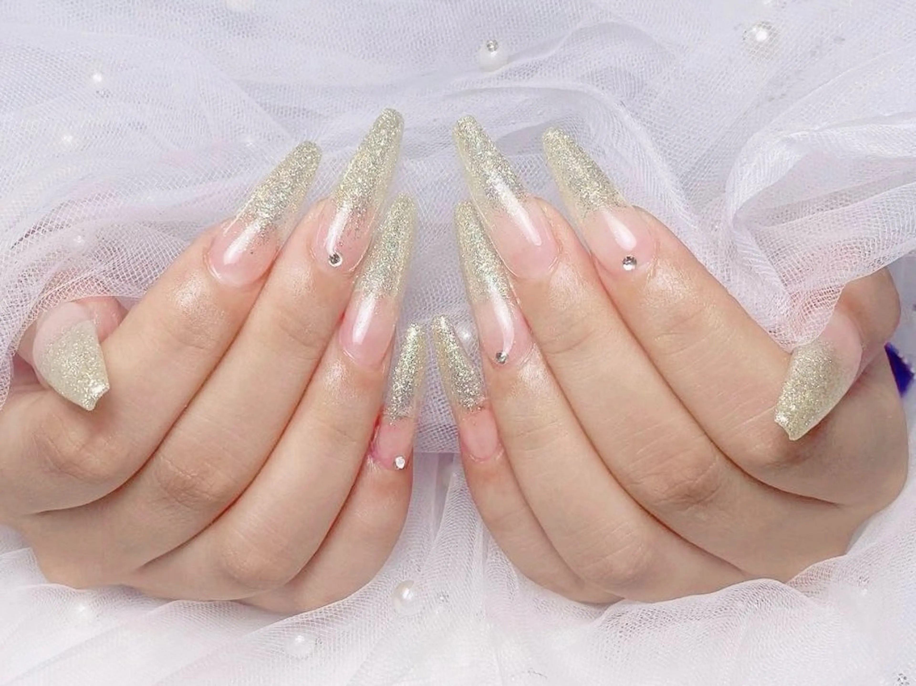 ネイル フレンチネイル ジェルネイル ハート 韓国ネイル マグネットネイル ネイルサロン lotusのネイルデザイン