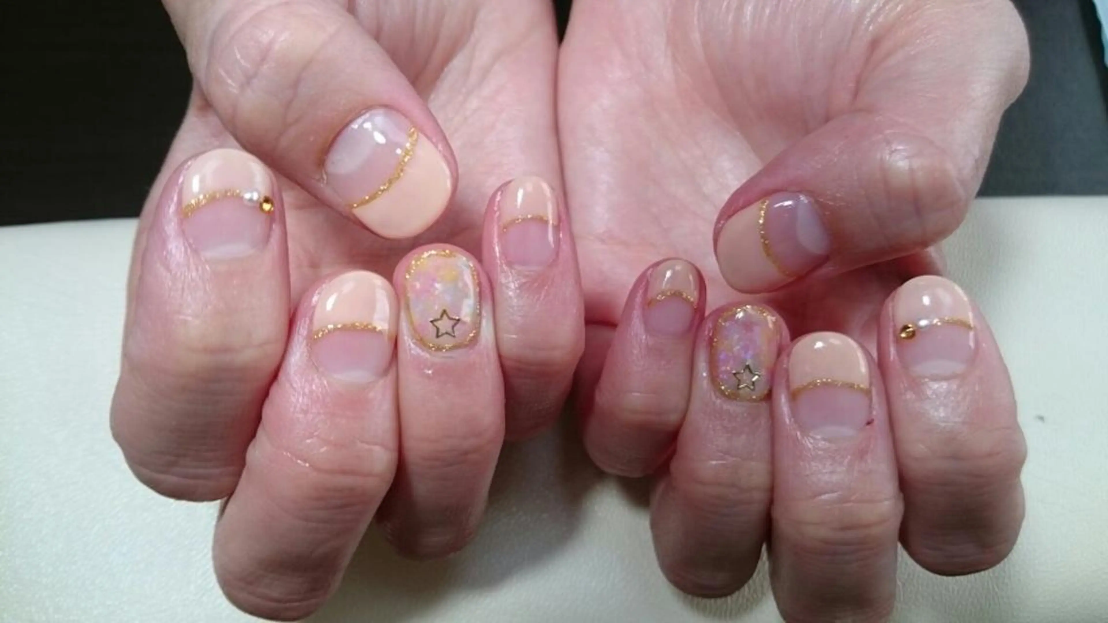 ネイル 柴崎 美幸のネイルデザイン