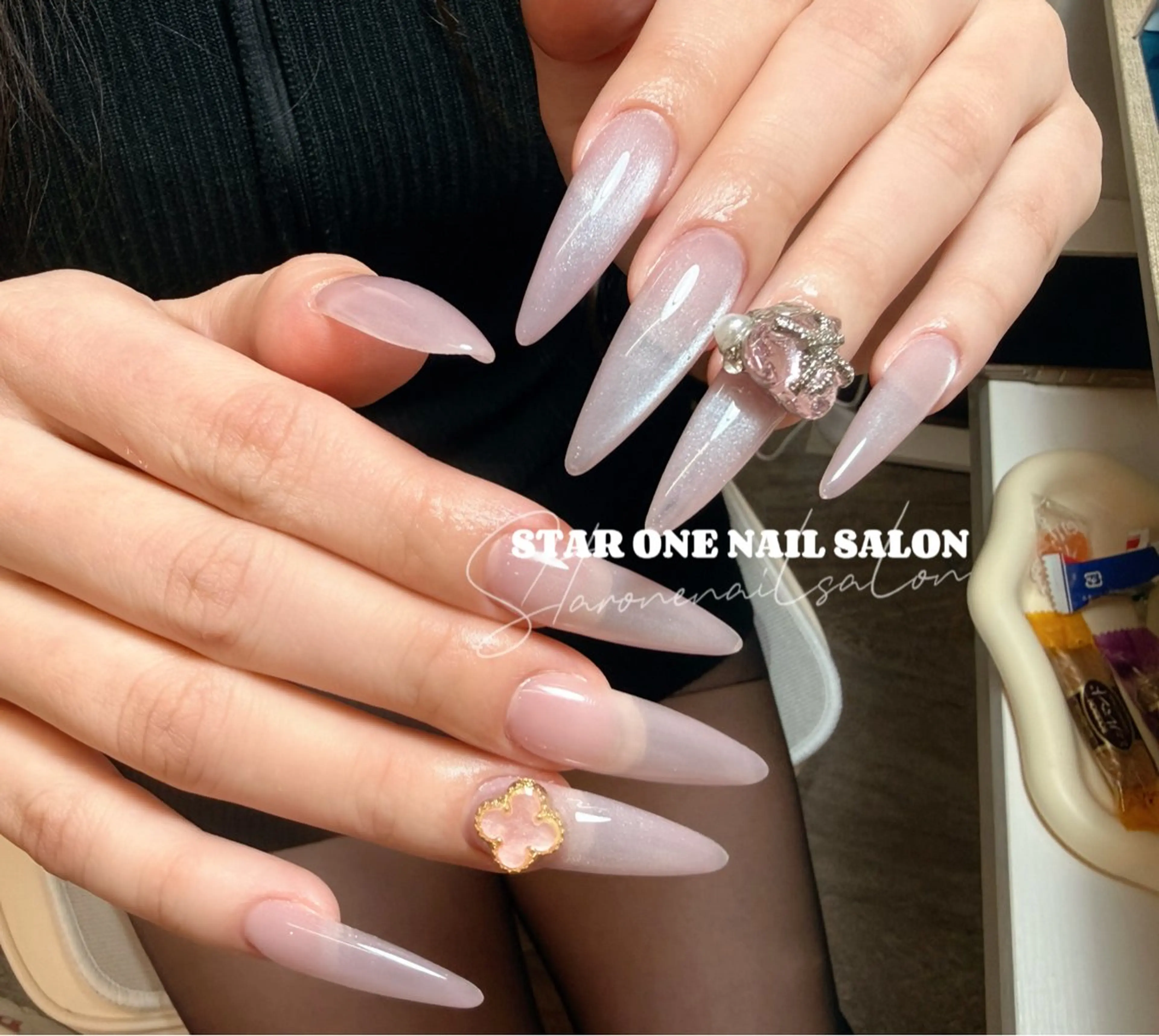 ネイル ハンドネイル 星 あみのネイルデザイン