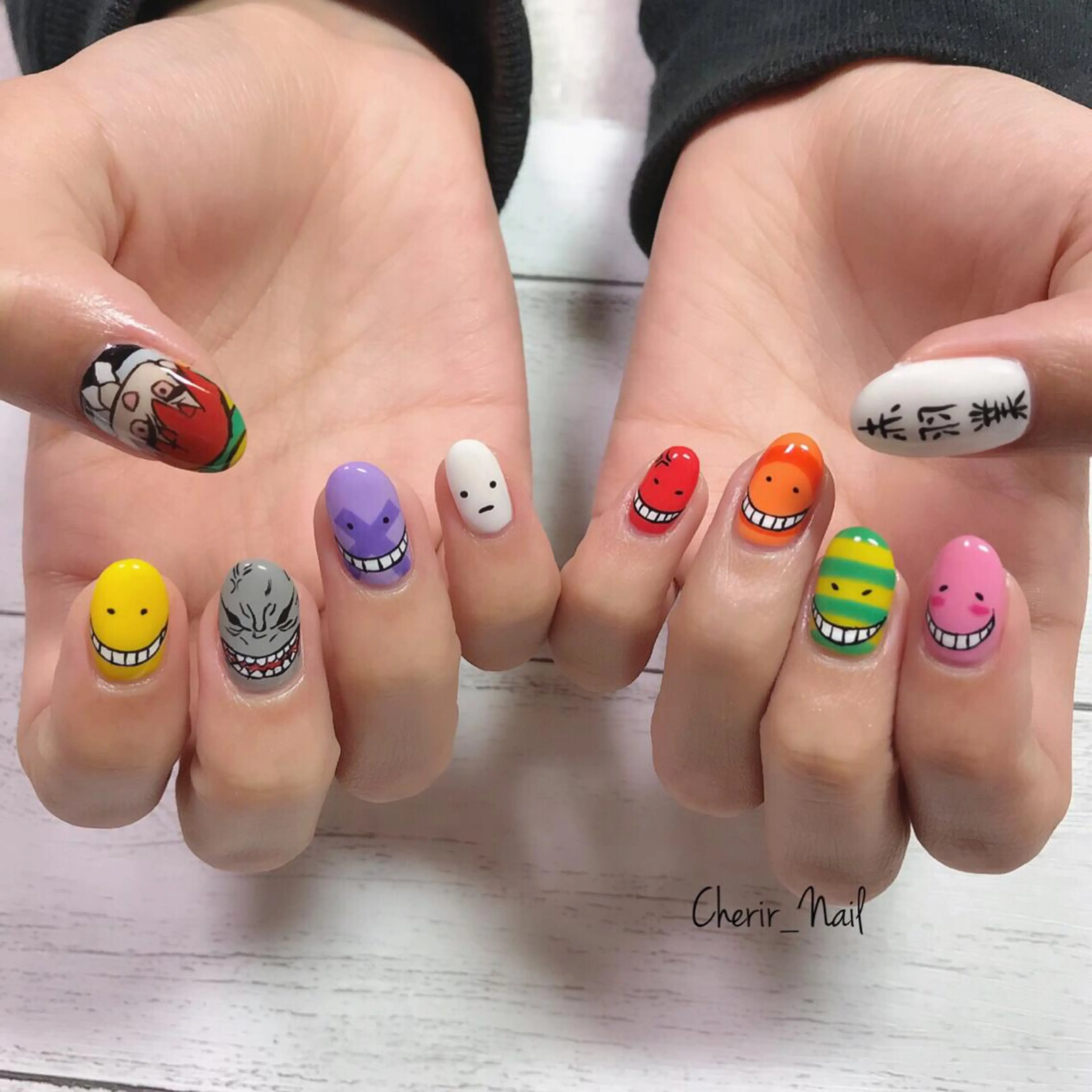 ネイル 赤色 Cherirnail kaoriのネイルデザイン
