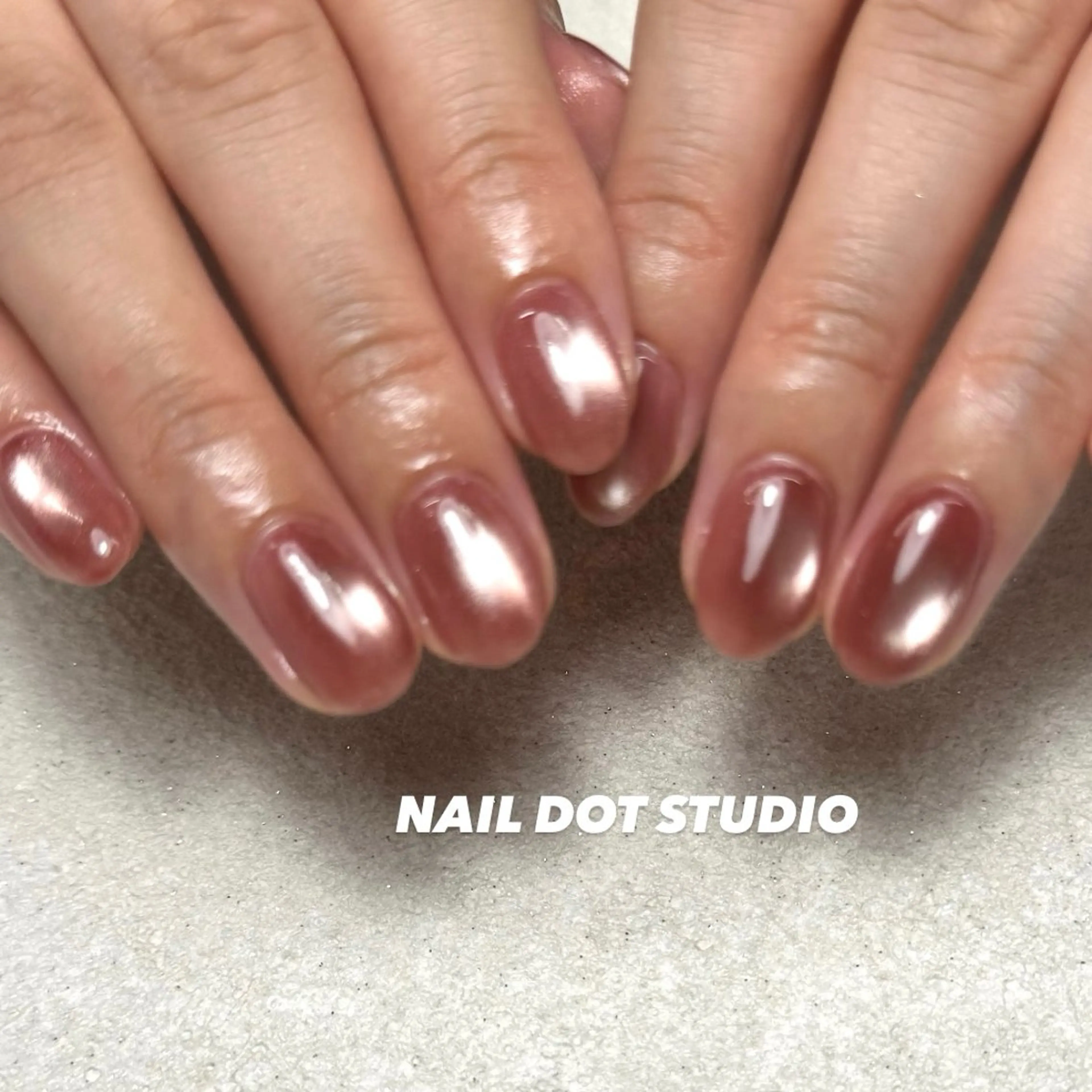 ネイル ハンドネイル NAILDOTSTU DIO SEINAのネイルデザイン