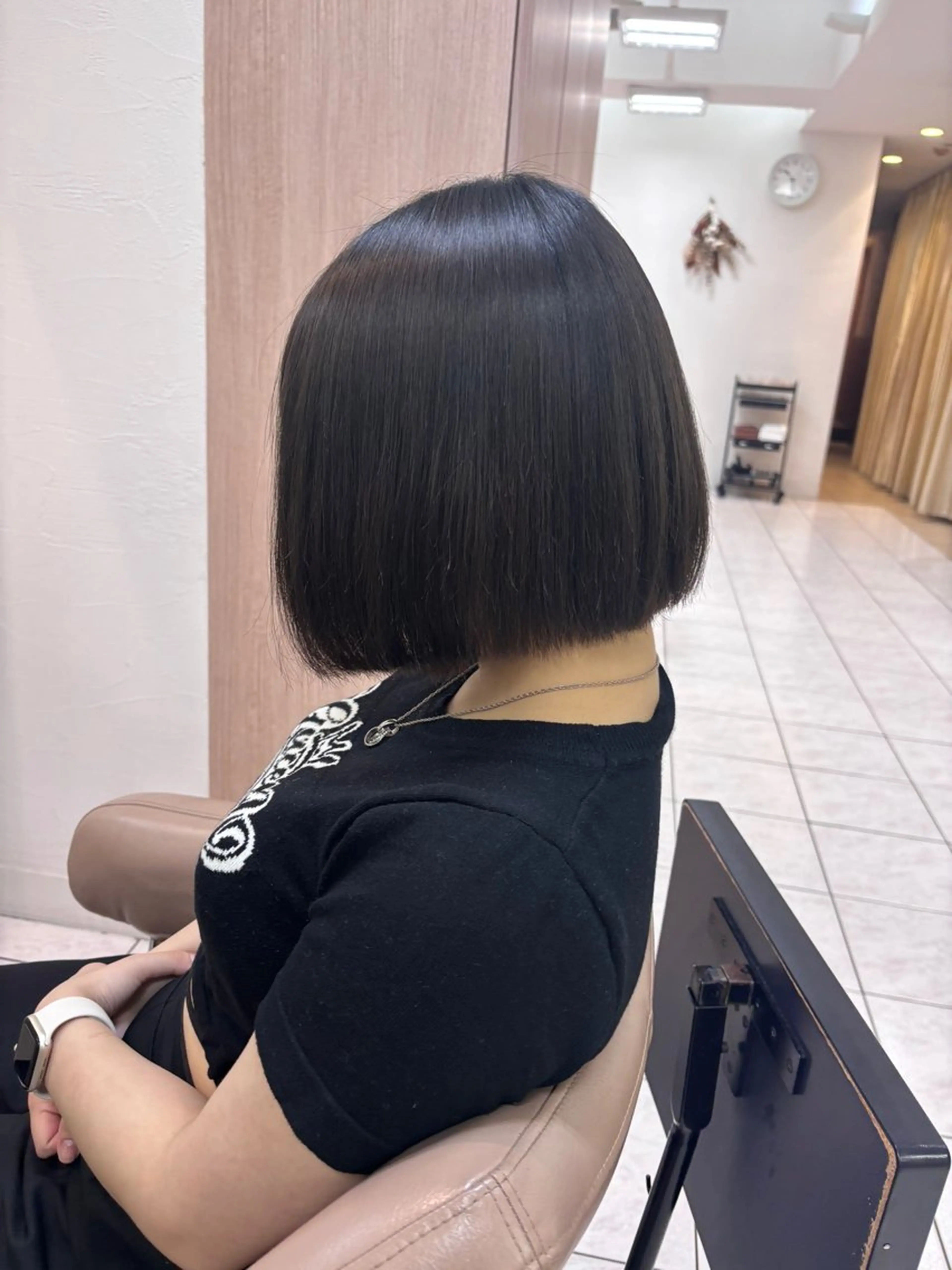 ショート カラー 縮毛矯正 🍒Ash国立 阿部妃南🍒のヘアスタイル