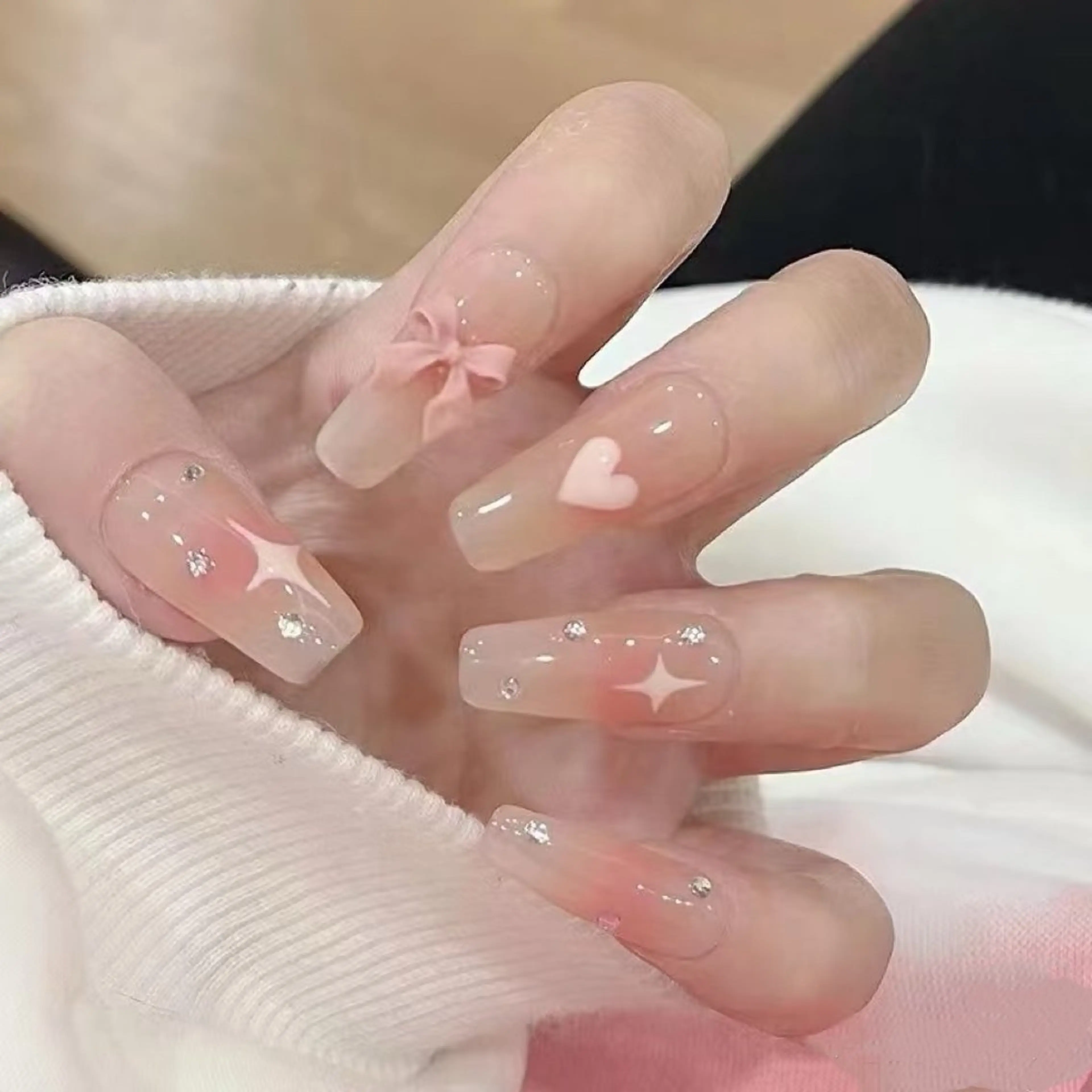 ネイル ハンドネイル 🦋Minmin nail salonのネイルデザイン