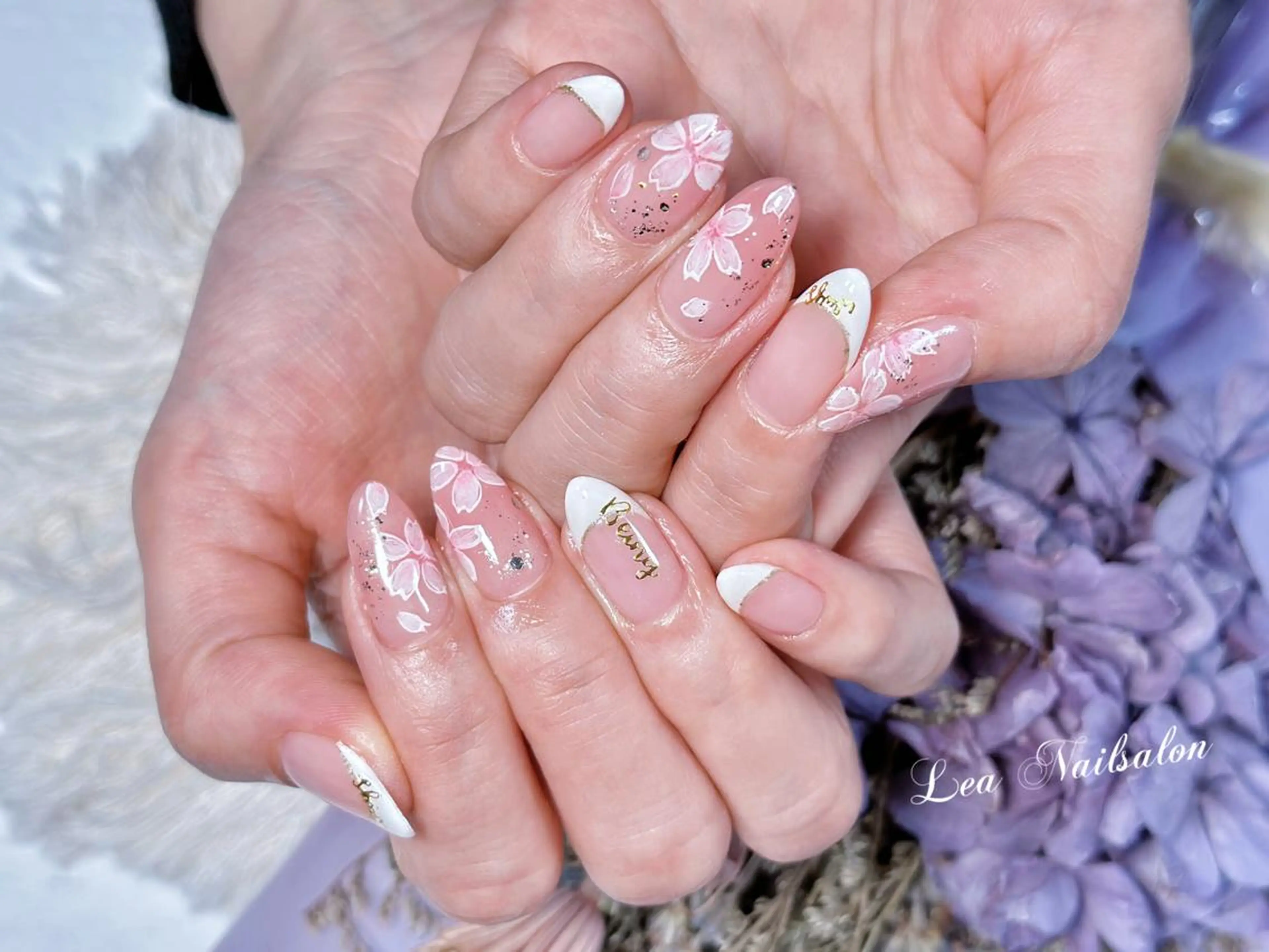 ミディアム カラー ネイル Le’a NailSalonのネイルデザイン