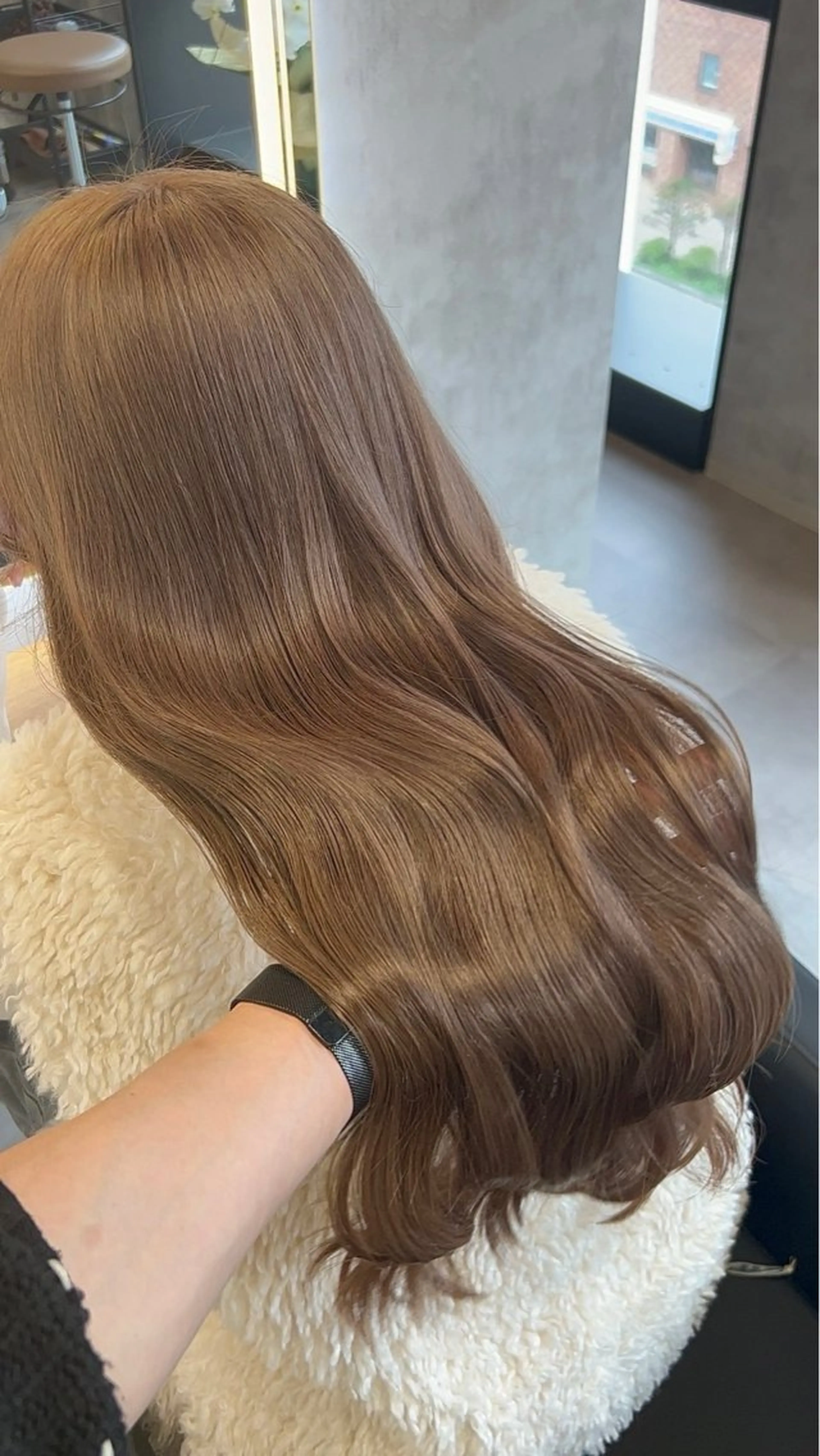 🫧ブリーチなしで明るくしたい方向け🫧ブリーチなしダブルカラー＋コテ巻き仕上げ💕の写真