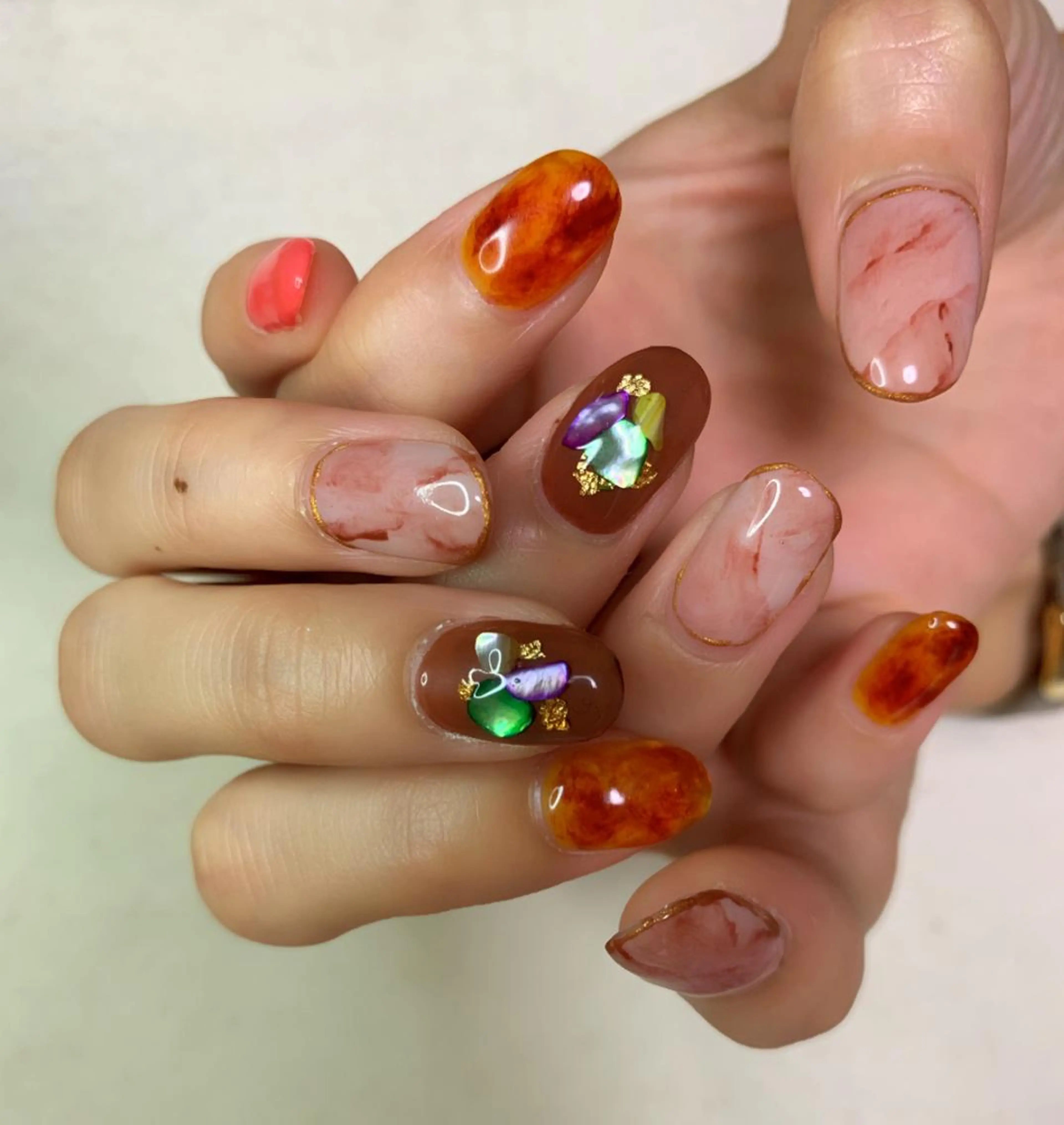 ネイル AZU nailのネイルデザイン
