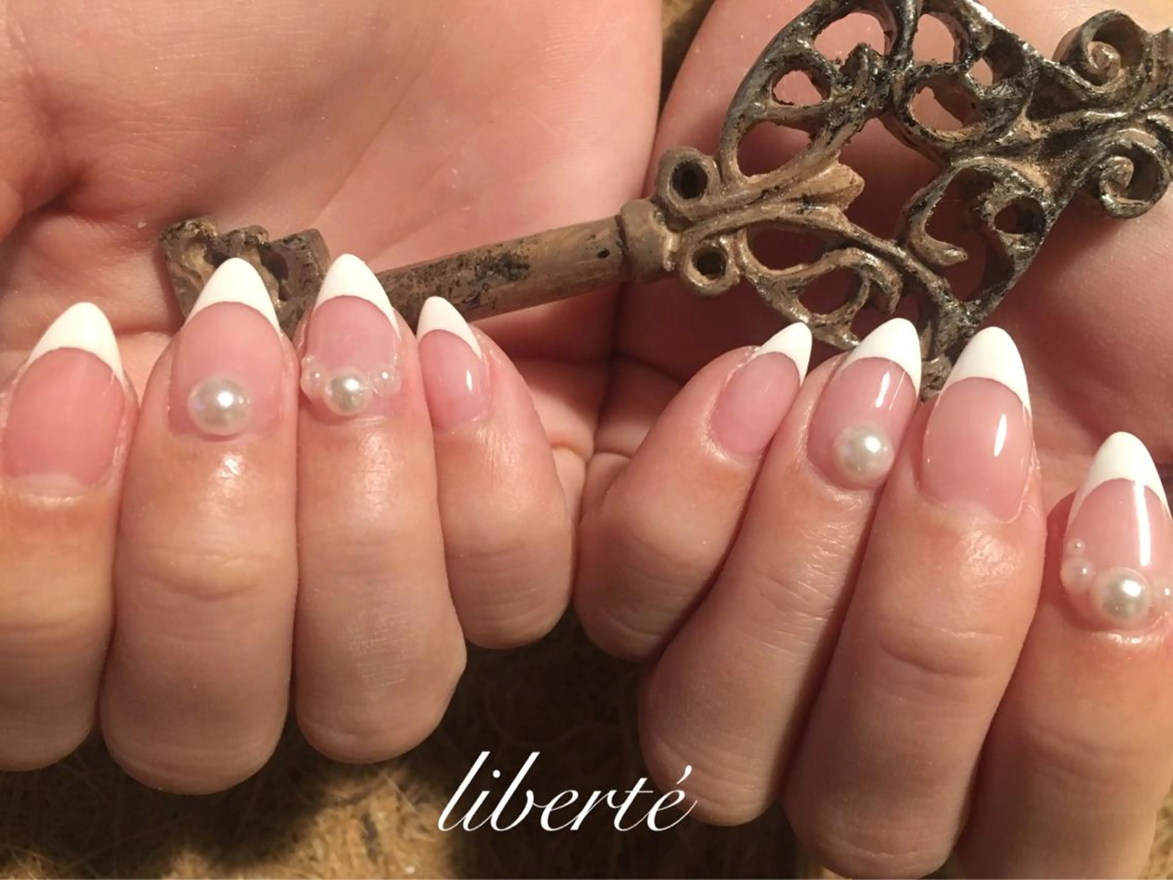 ネイル liberté (リベルテ)のネイルデザイン