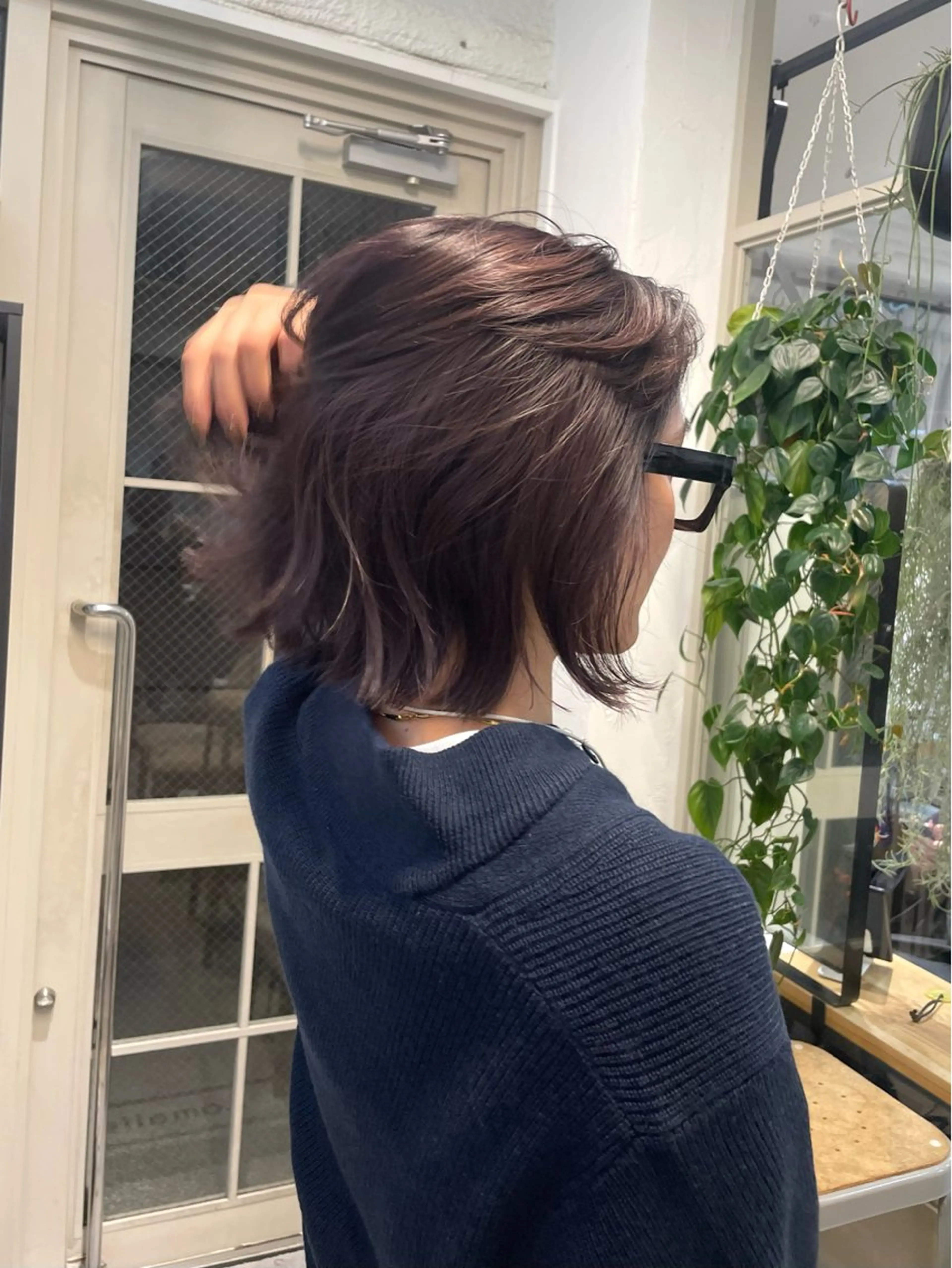 ショート カラー ミルクティー× グレージュMOMOのヘアスタイル