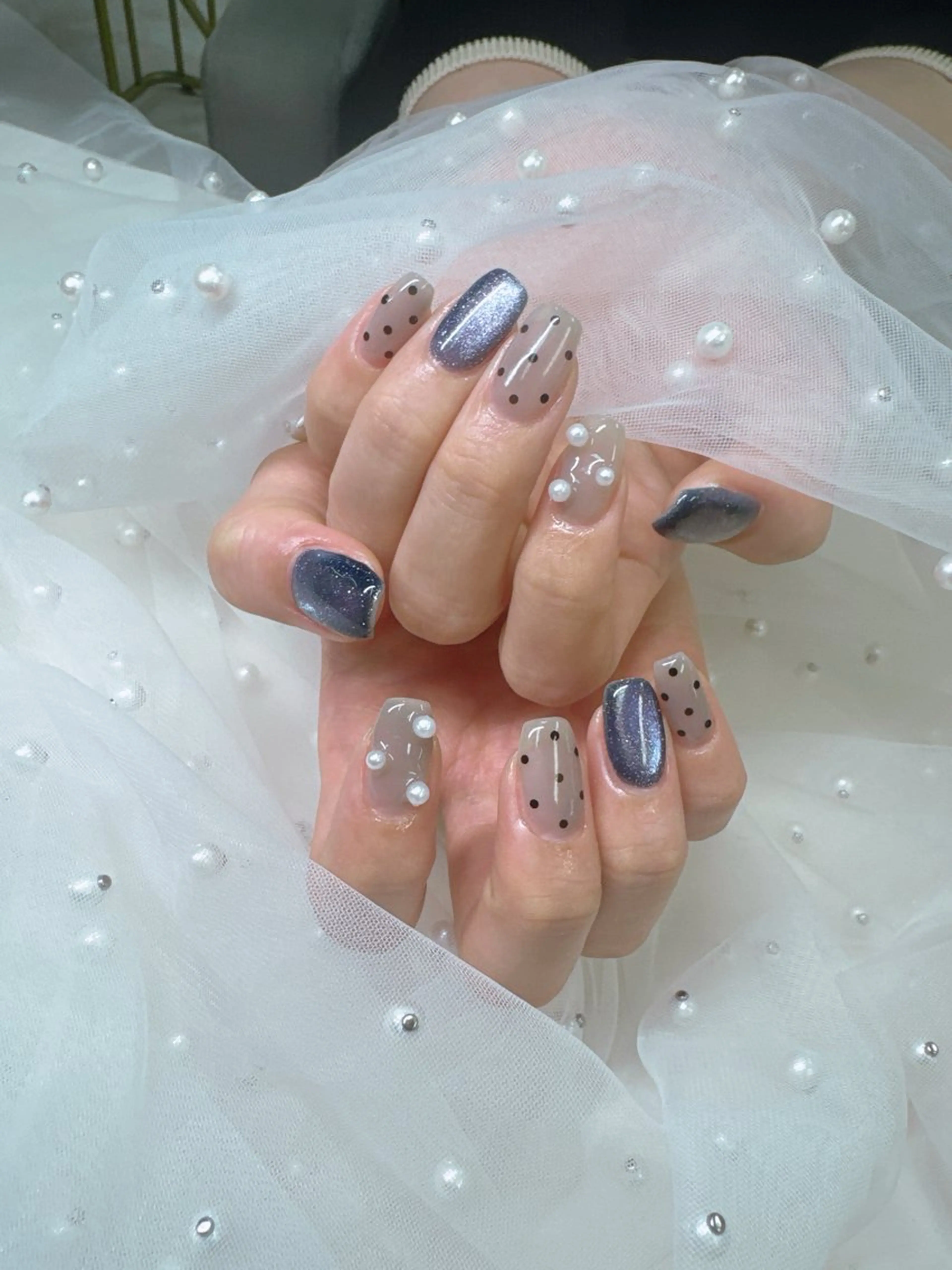 ネイル フレンチネイル ジェルネイル ガラスフレンチ キラキラネイル パラジェル ハンドネイル Queeens nailのネイルデザイン