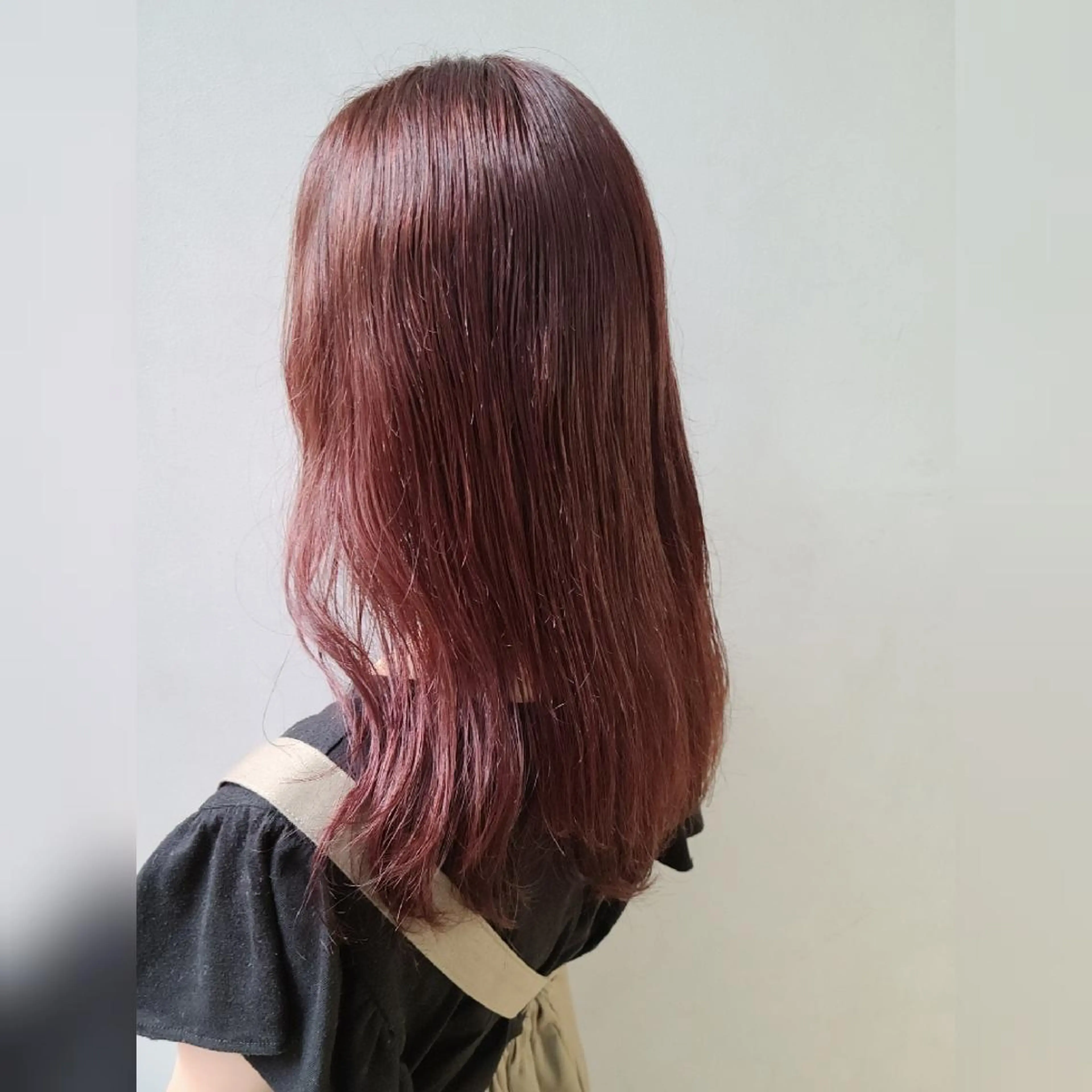 セミロング カラー 透明感カラー オレンジ ピンクカラー バイオレットカラー 田中 孝征のヘアスタイル