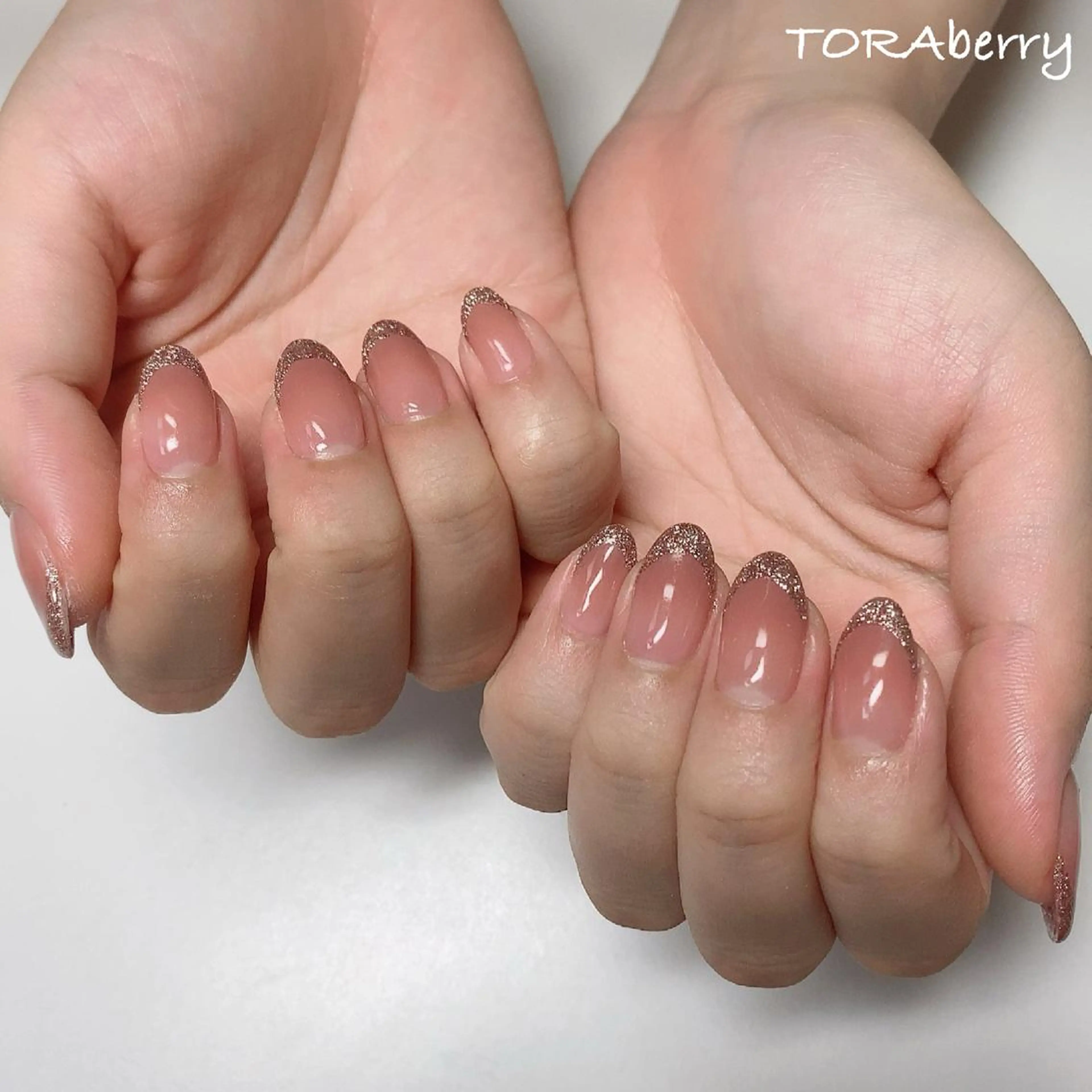 ネイル ハンドネイル ネイリスト なつみのネイルデザイン