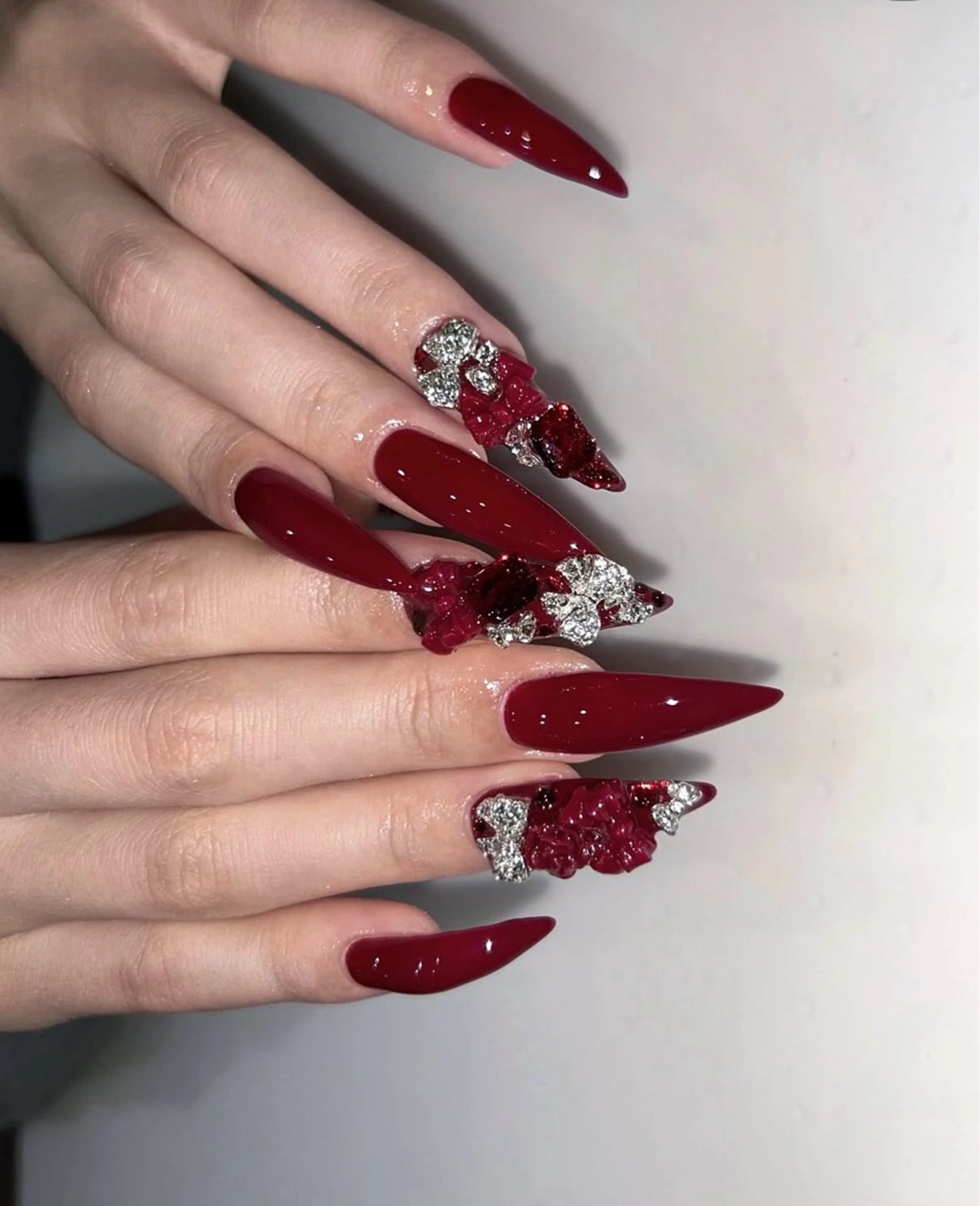 ネイル 韓国ネイル ニュアンスネイル シンプルネイル ワンホンネイル ハンドネイル ハンドケア Nihonthy Nail 新宿所属・Nihonthy Nail 新宿のネイルデザイン