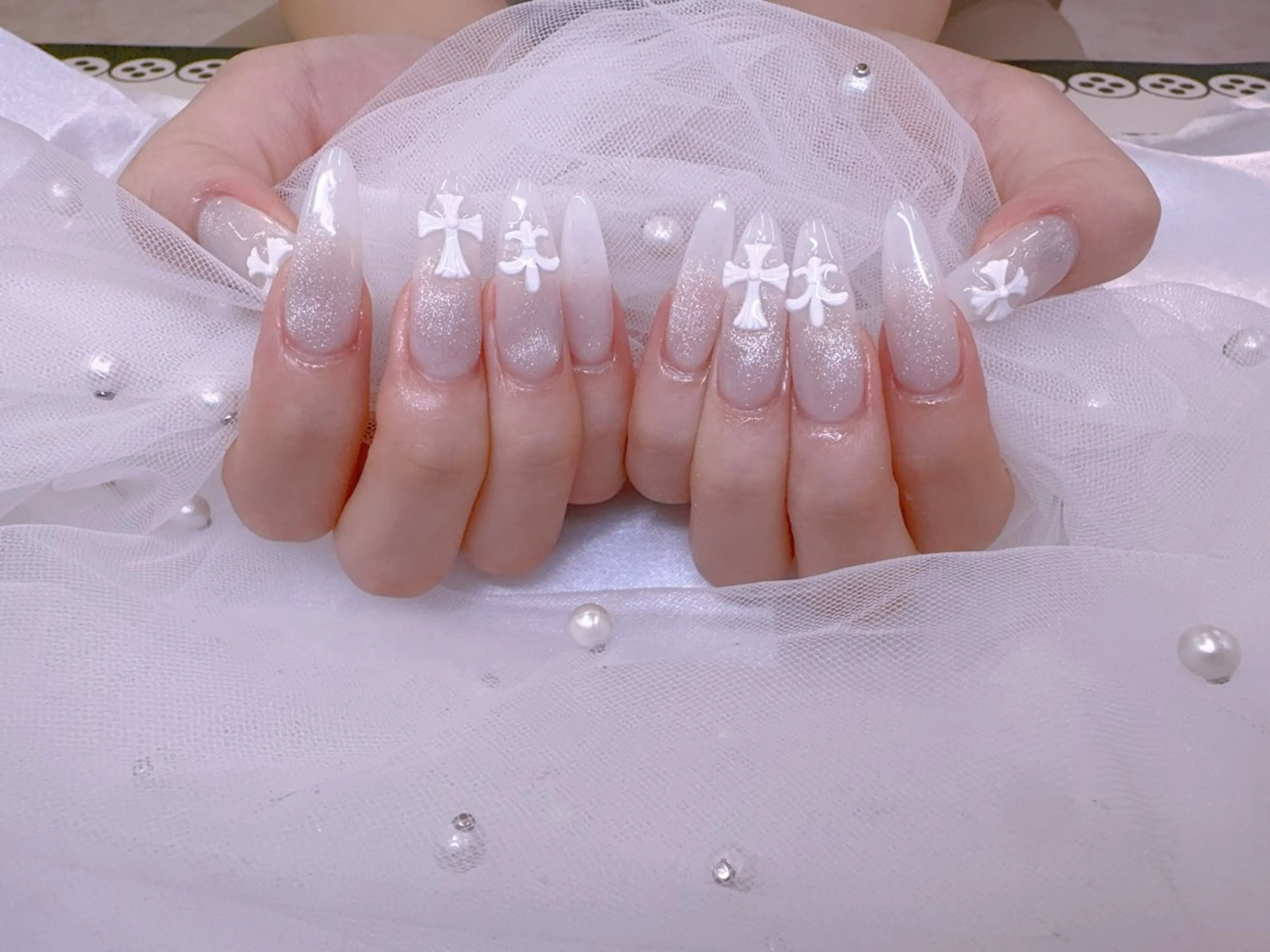 ネイル UMI ネイルサロン新宿🎀のネイルデザイン