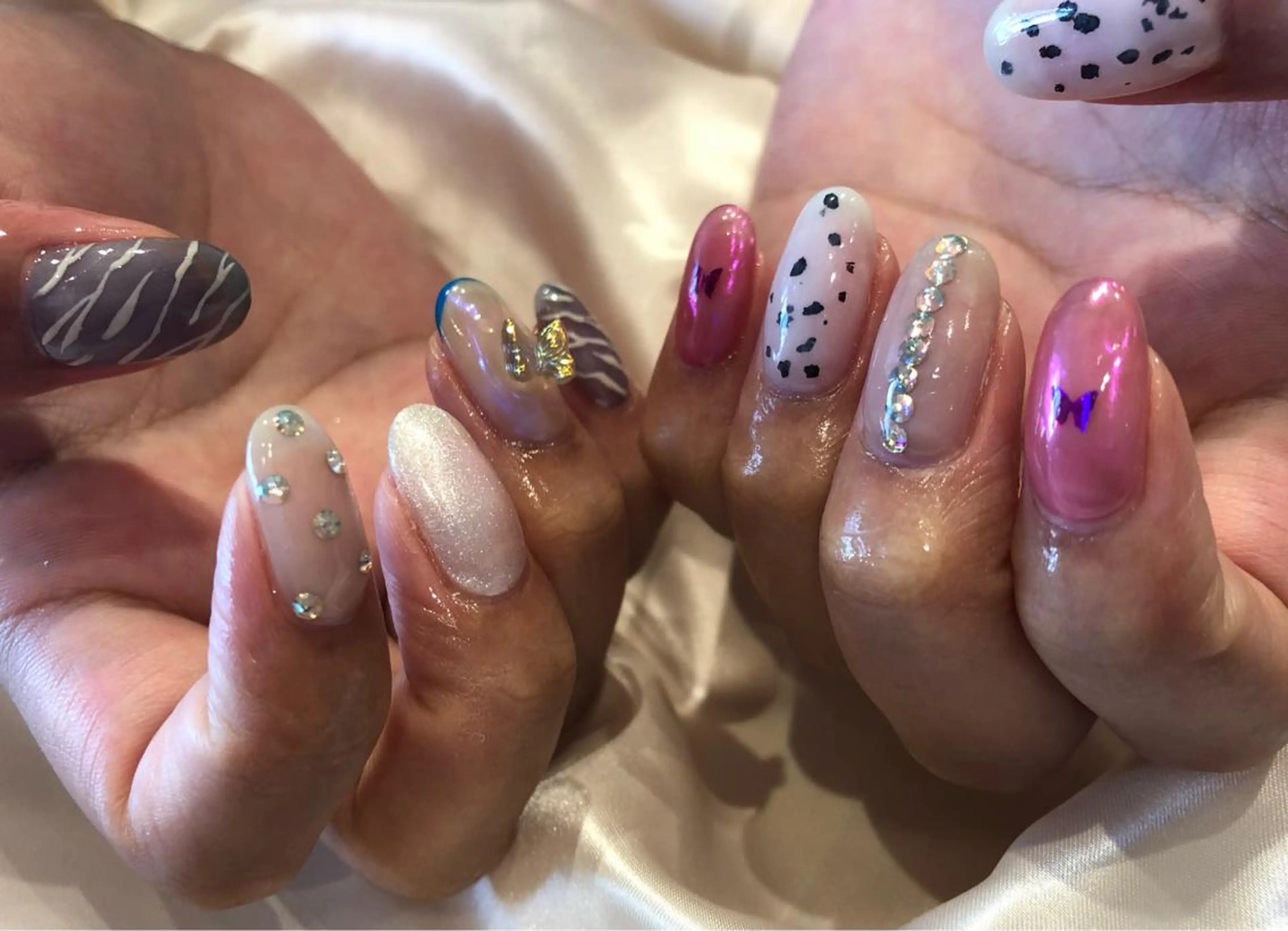 ネイル ブルー ピンク パラあり！フィルイン 美フォルムのネイルデザイン