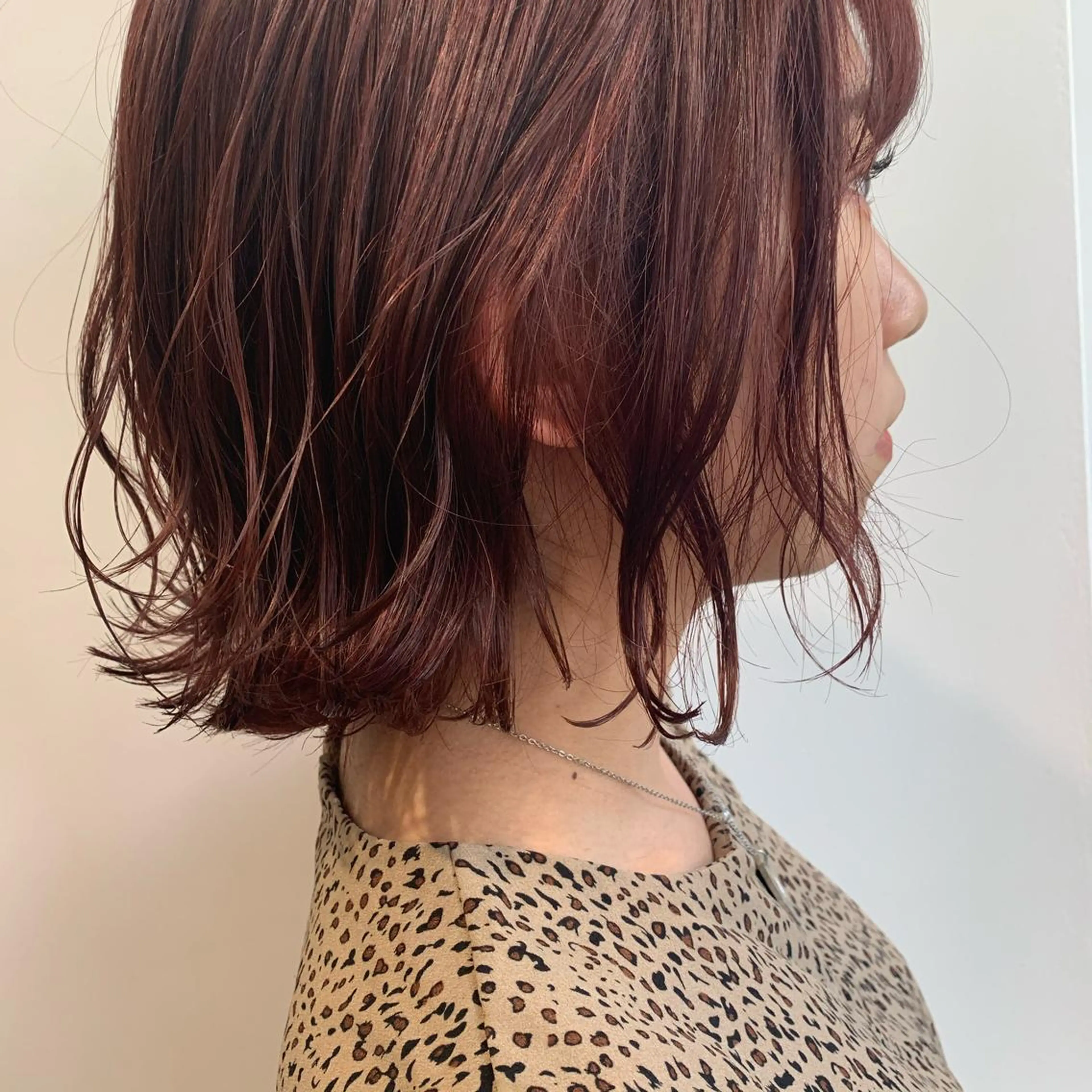 ミディアム カラー ボルドーカラー "小顔カット" Fuko.のヘアスタイル