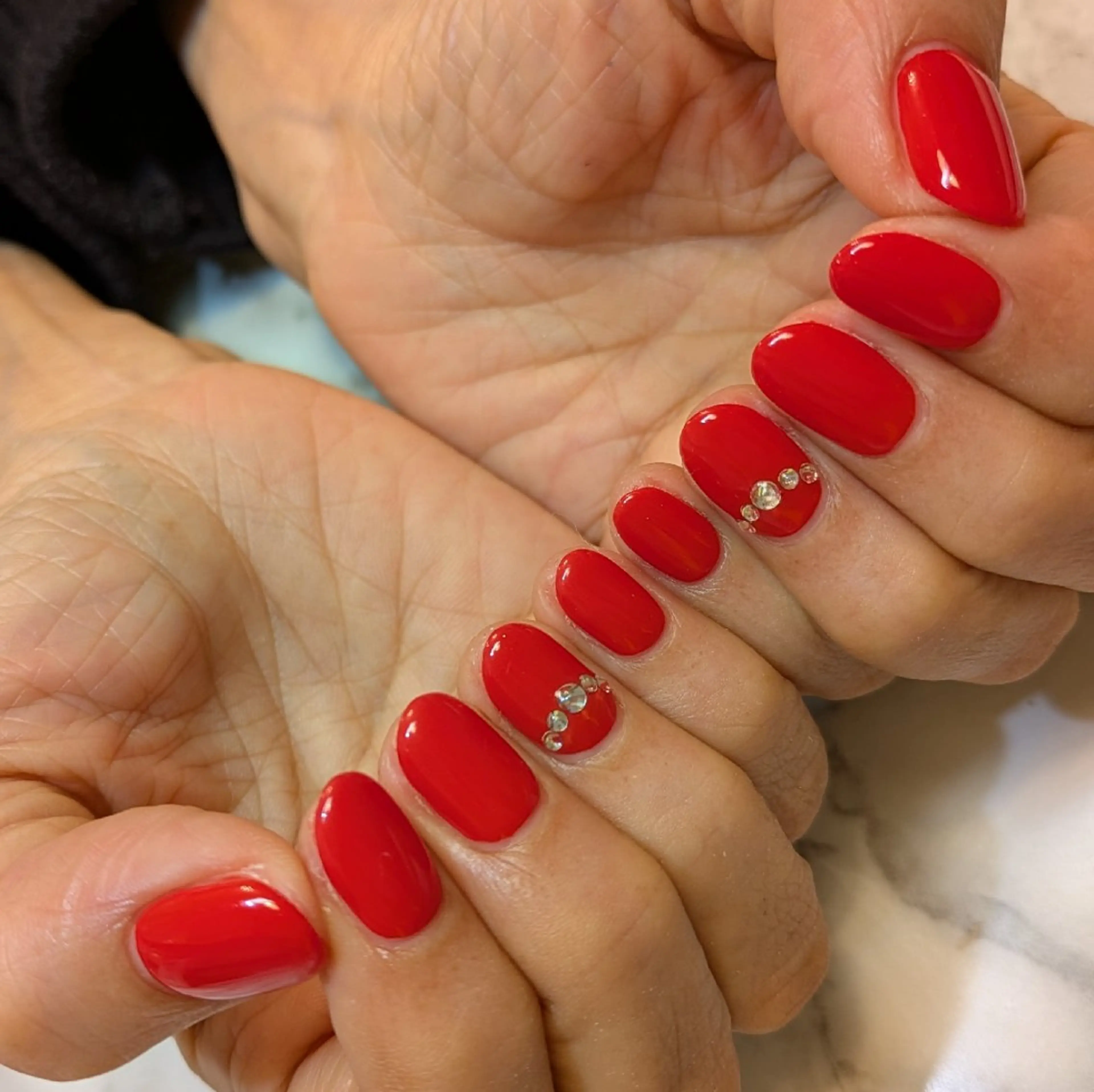 ネイル シンプルネイル ジェヌインネイル 河内のネイルデザイン