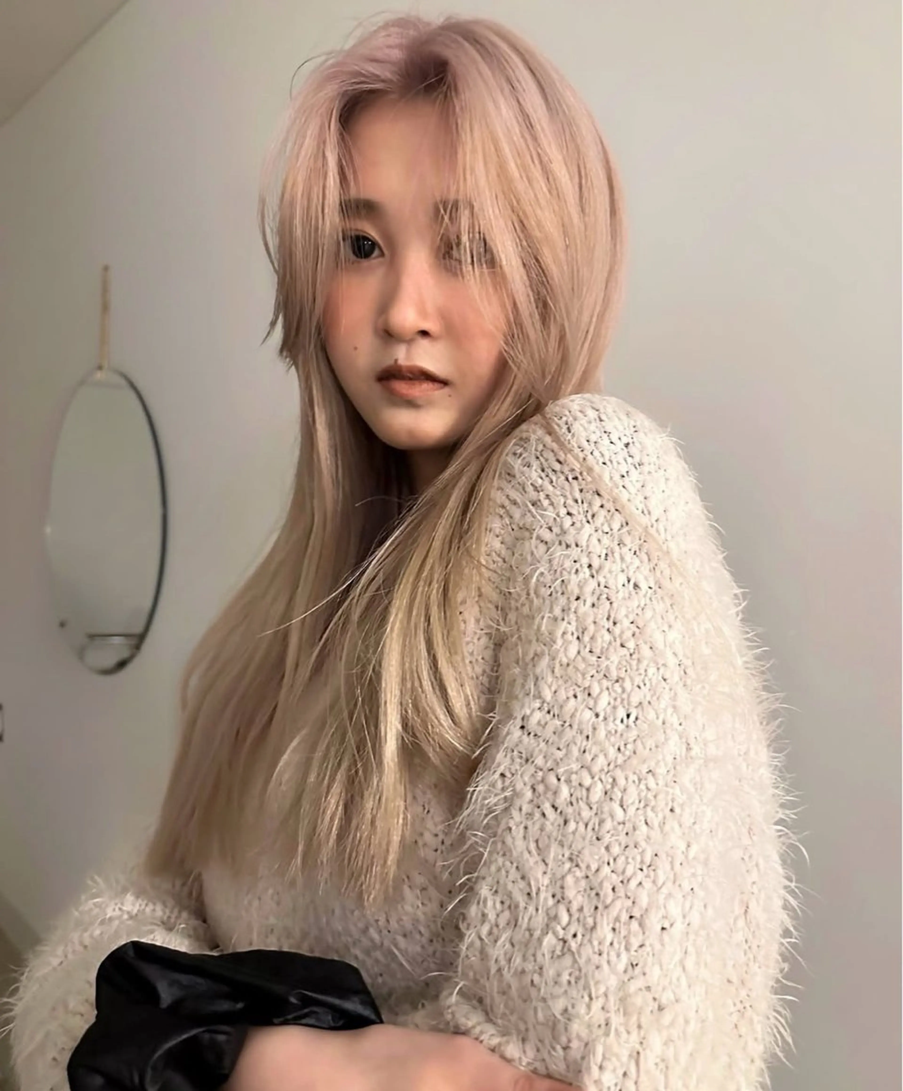 ロング カラー ベージュカラー ブロンド ブロンドベージュ ハイトーンカラー ミルキーベージュ カット ヘアカラー パーマ /レイヤー 榛地渉馬 /矢場町のヘアスタイル