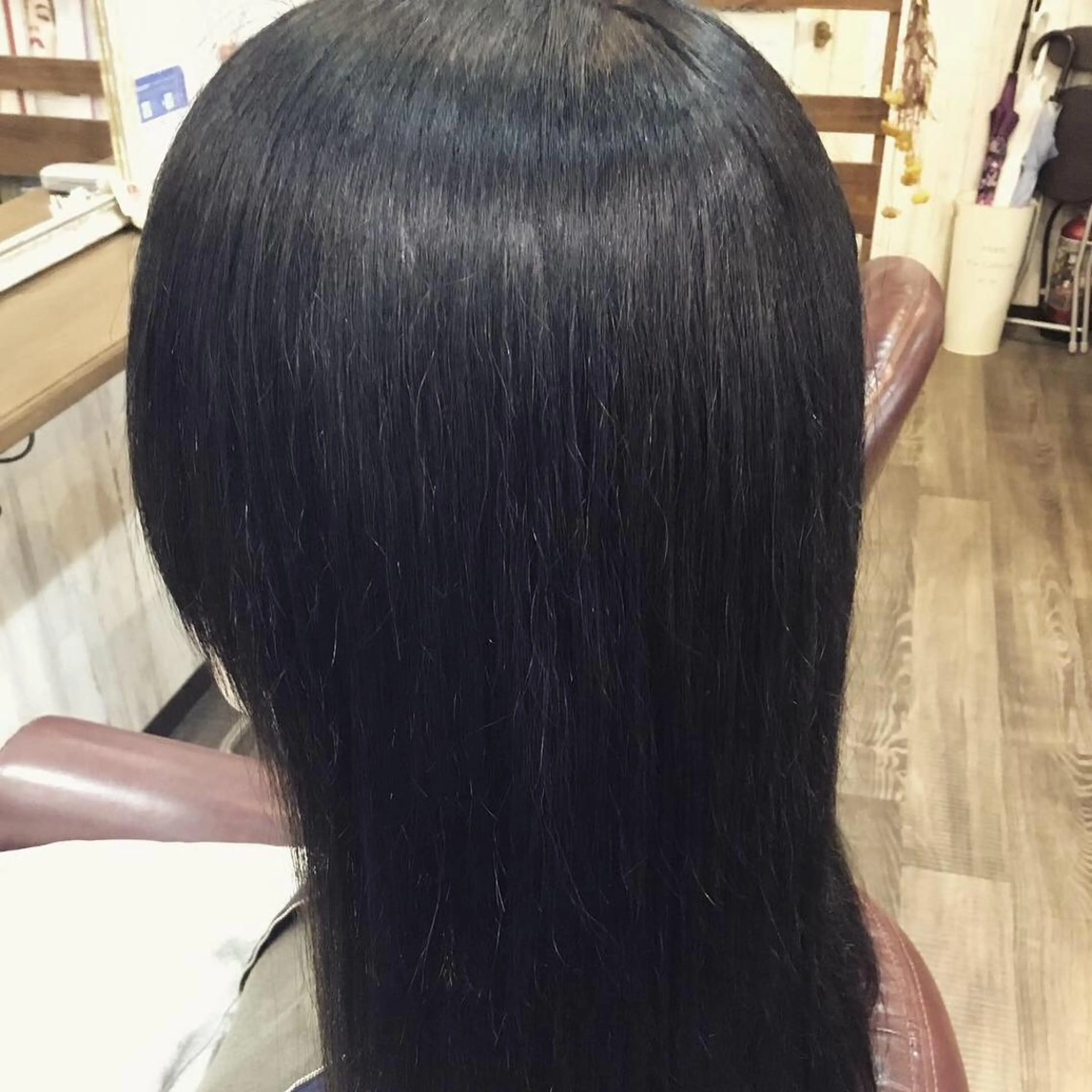 セミロング カラー パーマ embrace エンブレイスのヘアスタイル